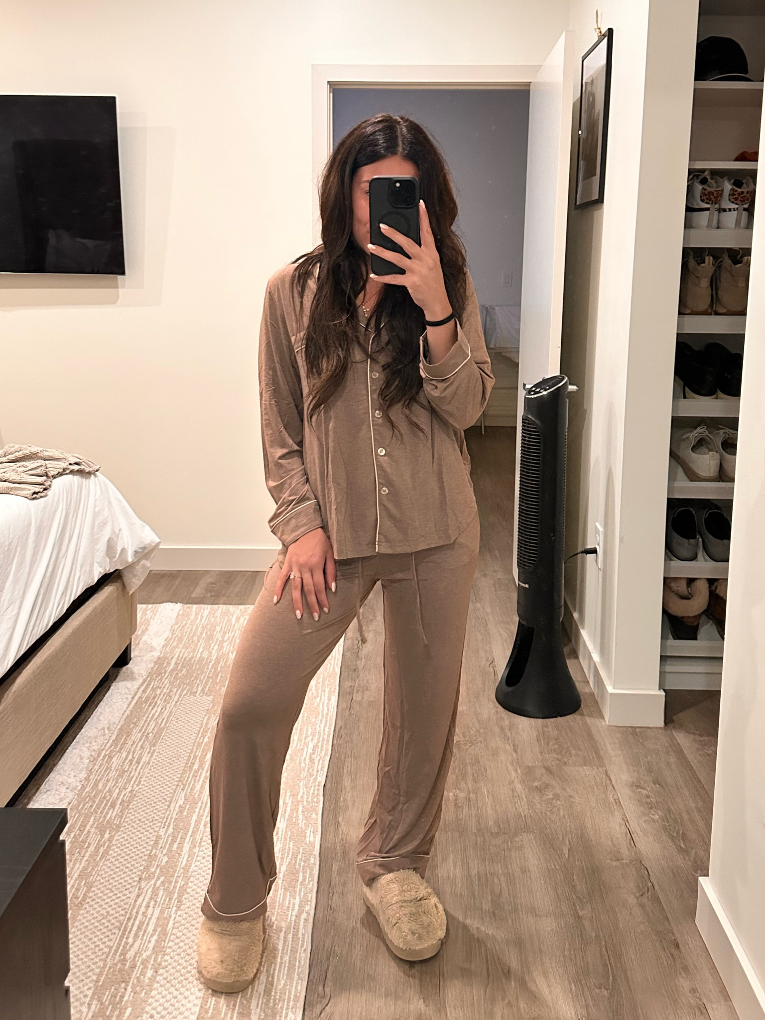 The coziest pajamas I’ve ever put on my body! Use code “ASHLEYD40” for 40% off

#LTKHolidaySale #LTKsalealert #LTKGiftGuide