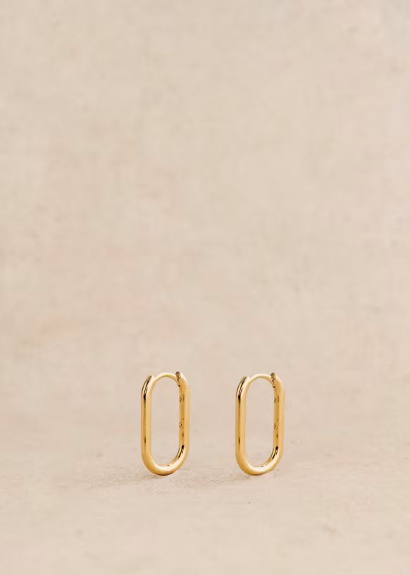 Claudia Hoops | Sezane Paris - US