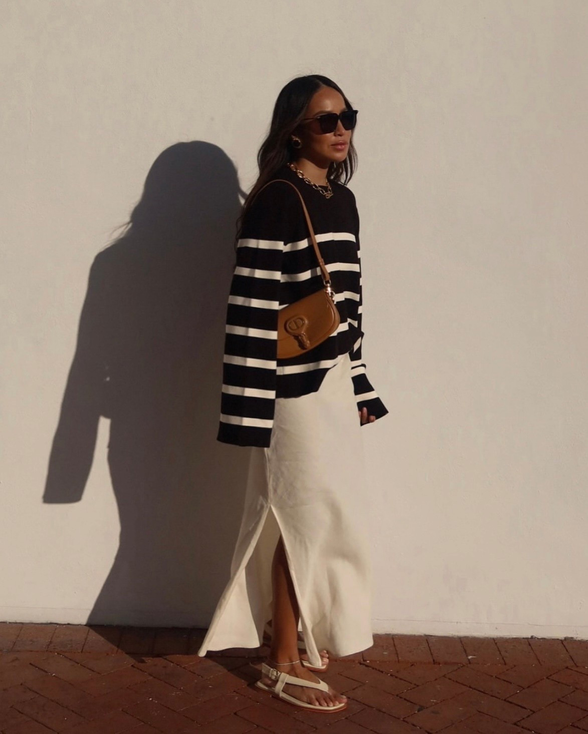 When in doubt, keep it simple and chic. ❤️

#LTKStyleTip #LTKTravel #LTKSeasonal