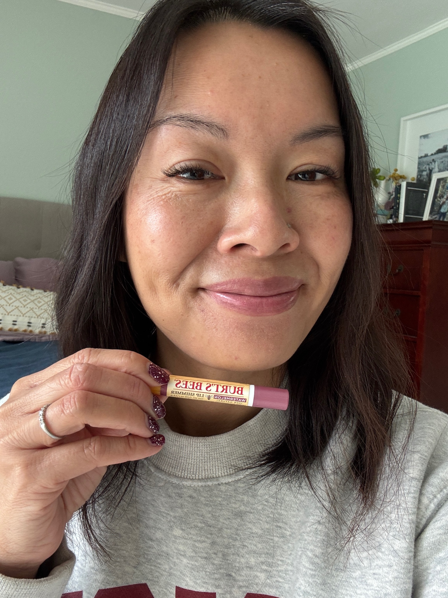 Burts Bees lip shimmer in watermelon 
