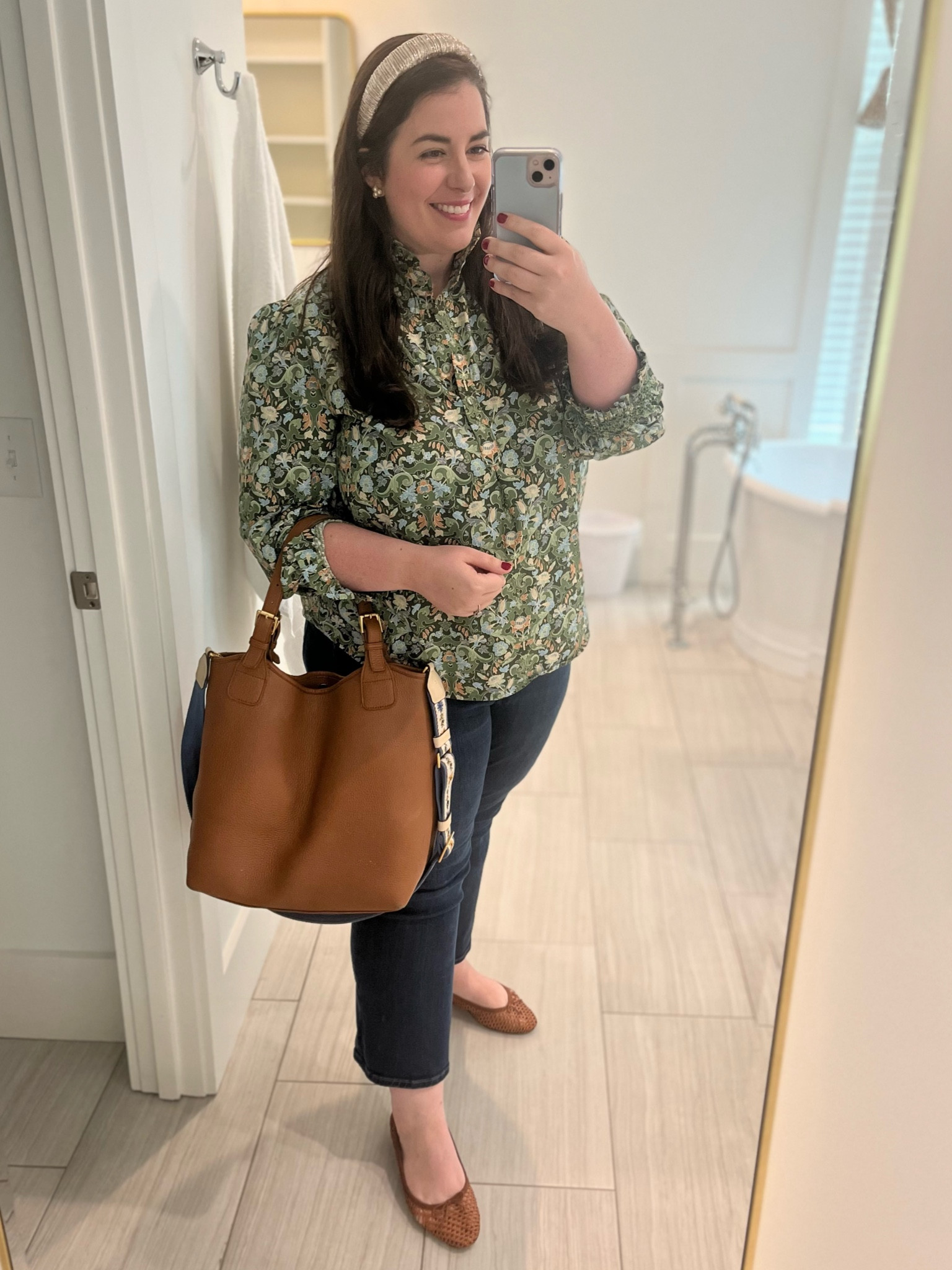 I own this blouse in 3 patterns, I love it that much! I’m in my normal xxl. The bag is thrifted but Gigi New York style “Olivia” if you want to keep a search on eBay. 

#LTKSeasonal #LTKmidsize #LTKplussize