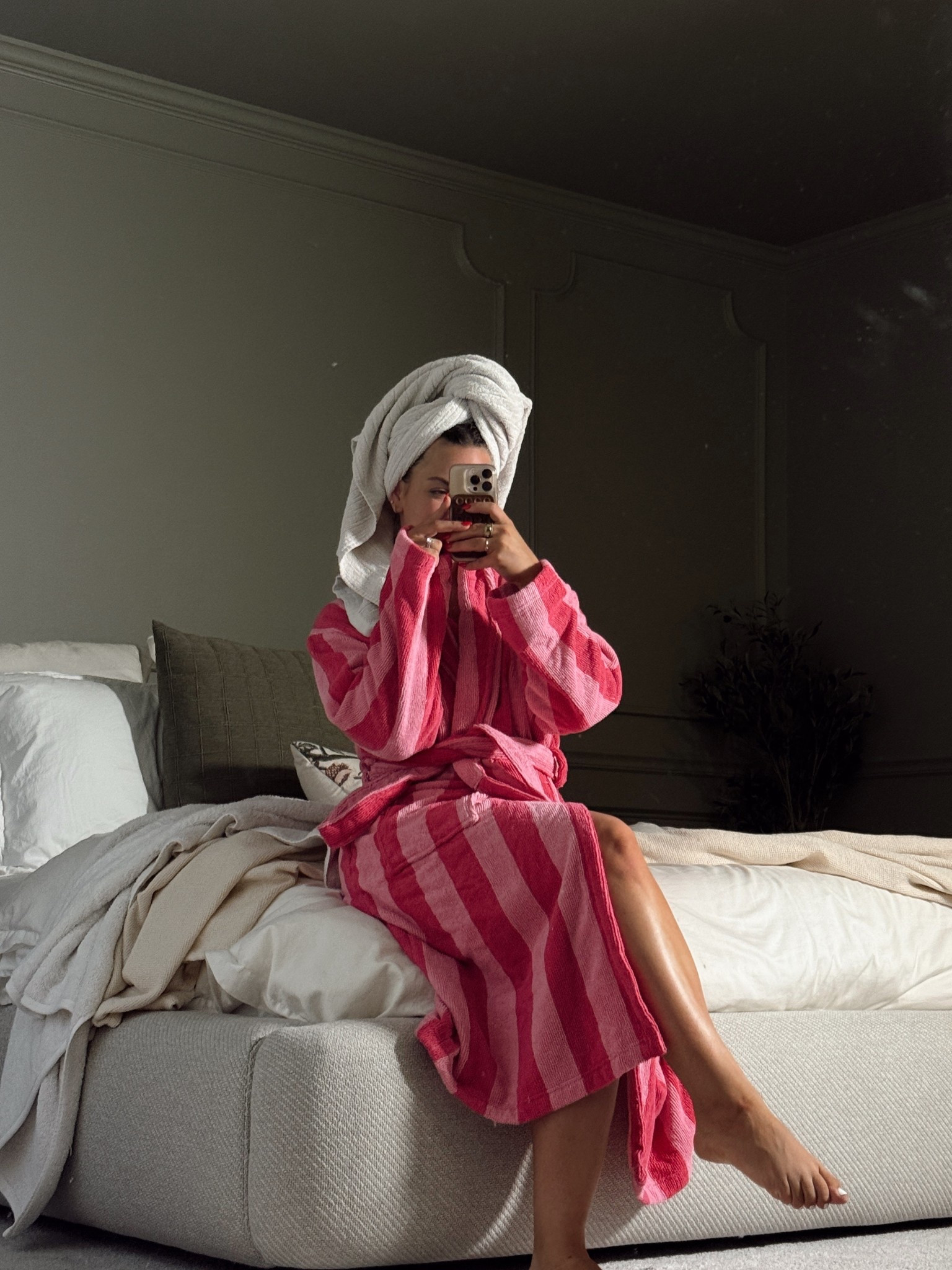 New Cotton On robe in size S/M!! It’s 100% cotton and so so comfy