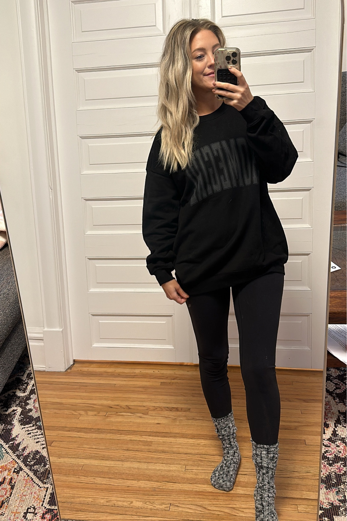 Going to live in this sweatshirt until further notice 🖤

👚 crewneck: SMALL
👖 leggings: 4 


#LTKfindsunder50 #LTKGiftGuide #LTKSeasonal