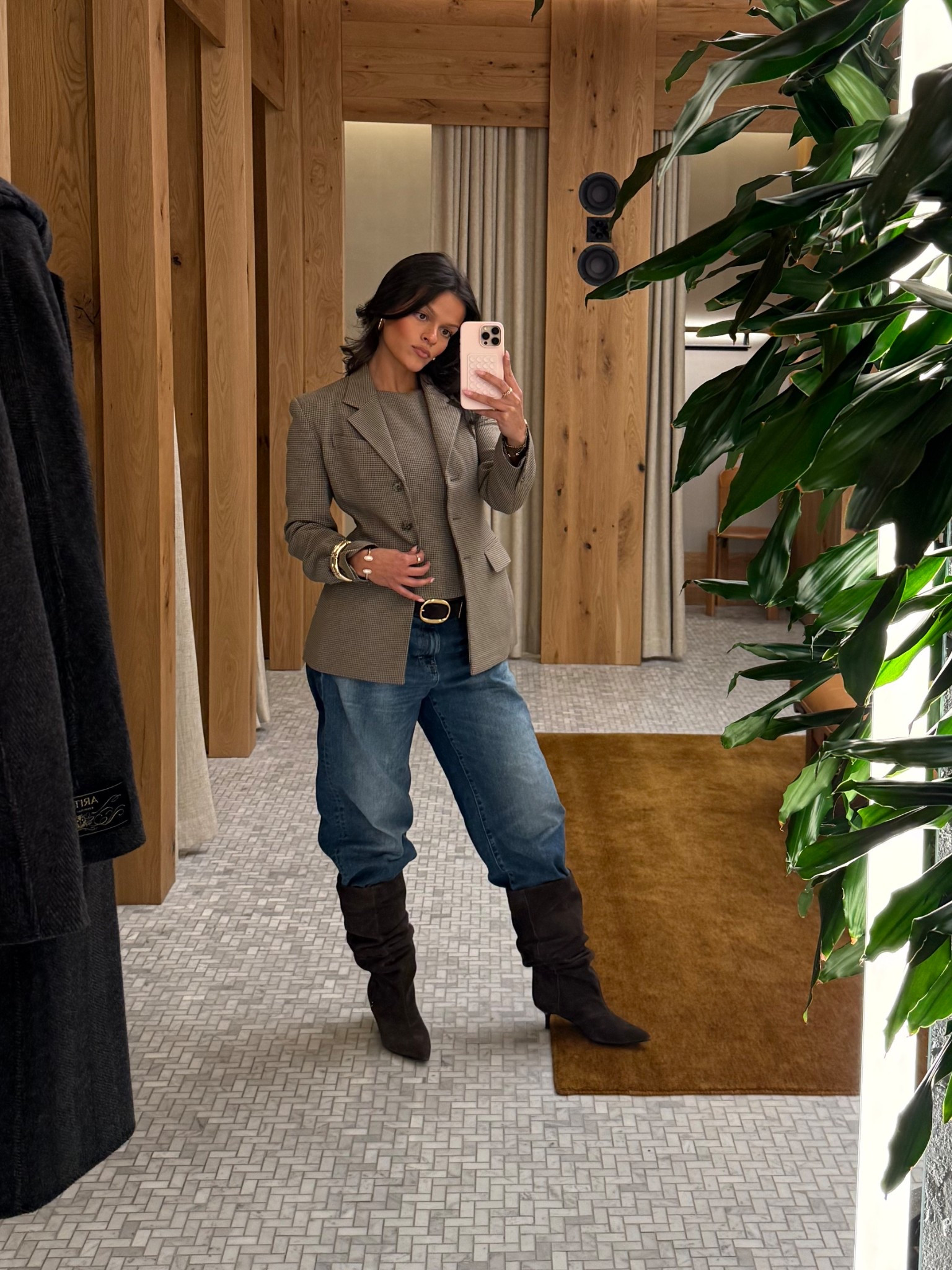 Styling this print all spring long ✨