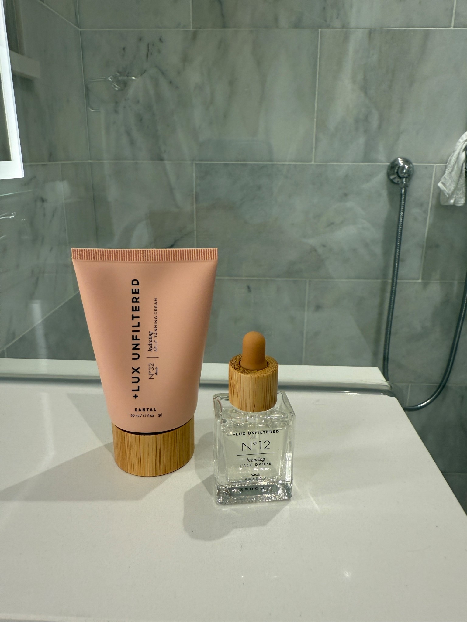 testing out Luxe Unfiltered No. 32 Santál Tanning Cream + No. 12 Bronzing Face Drops and I’m seriously impressed 🤎 the tanning cream went on so easy w/out streaks or weird patches - just a smooth, even, light tan that made my legs look naturally bronzed and glowy.


#selftanner #cleanbeauty #glowdrops #tanningcream #bronzedskin #glowingskin 

#LTKGiftGuide #LTKHoliday #LTKBeauty