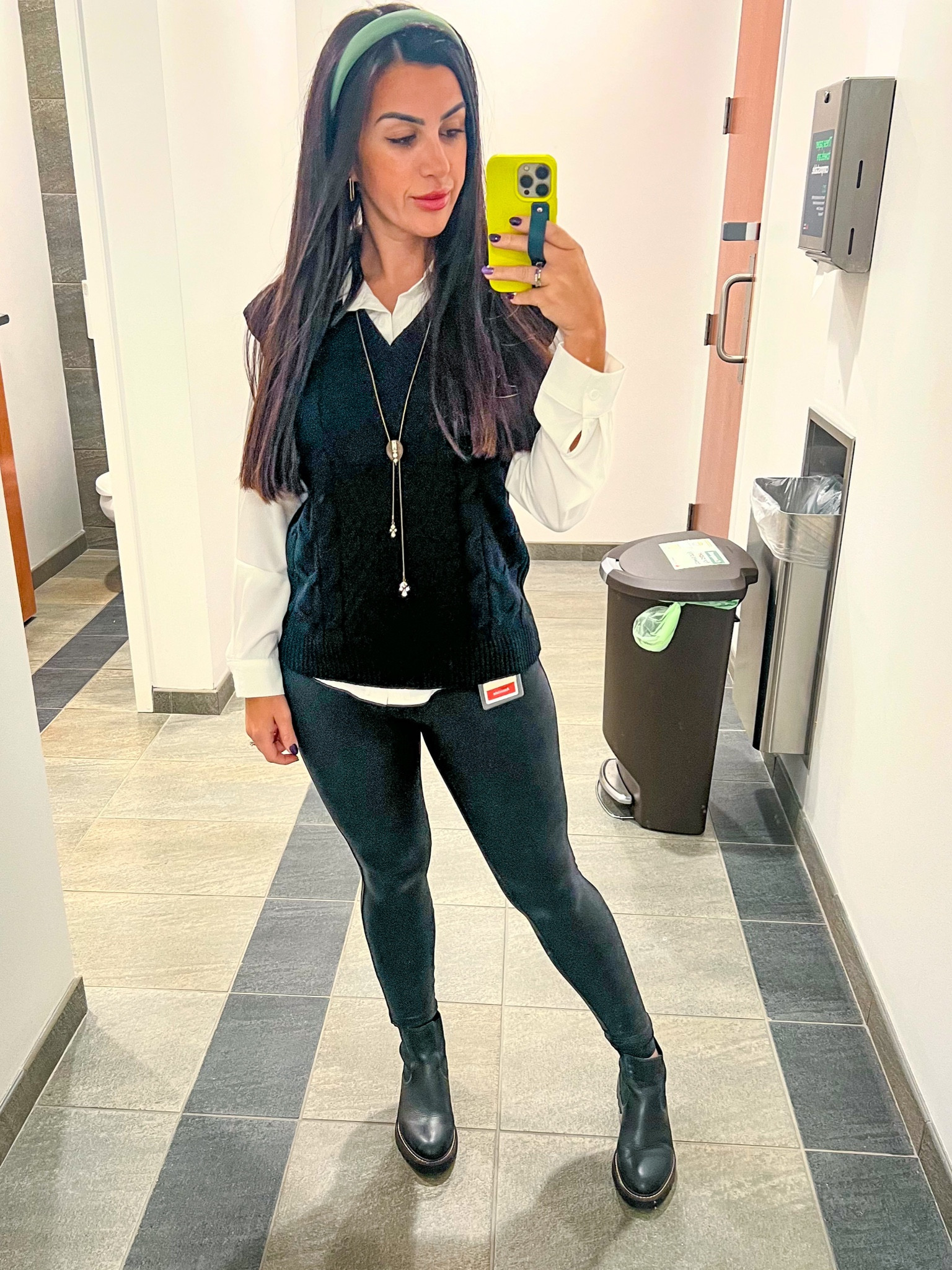 Another day of legging wear :) 

#LTKworkwear #LTKSeasonal