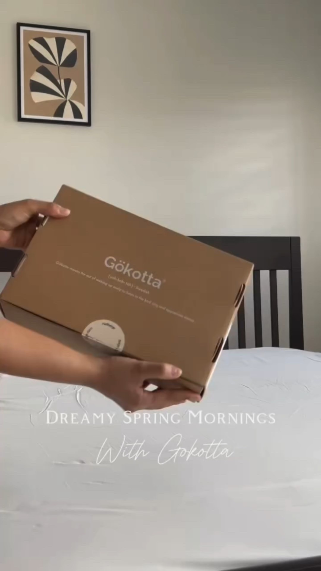 Spring may seem days away, but that hasn’t stopped me from dreaming of sunnier days 🌸

I added this 100% rayon bamboo duvet cover and matching pillow shams from @gokotta.us in light beige to our Scandi inspired neutral bedroom - and guys I’m obsessed 🤩

Light, fresh and soft as a silk, it makes every spring morning feel even more special. 



#gokotta #gokottapartner #gokottaduvetcover #bedding #minimalism #scandi #amazonfinds

#LTKcanada #LTKsale #LTKspring