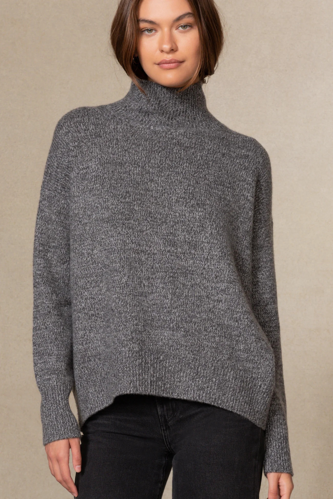 JOSLYN TURTLENECK CASHMERE SWEATER | NAKED CASHMERE