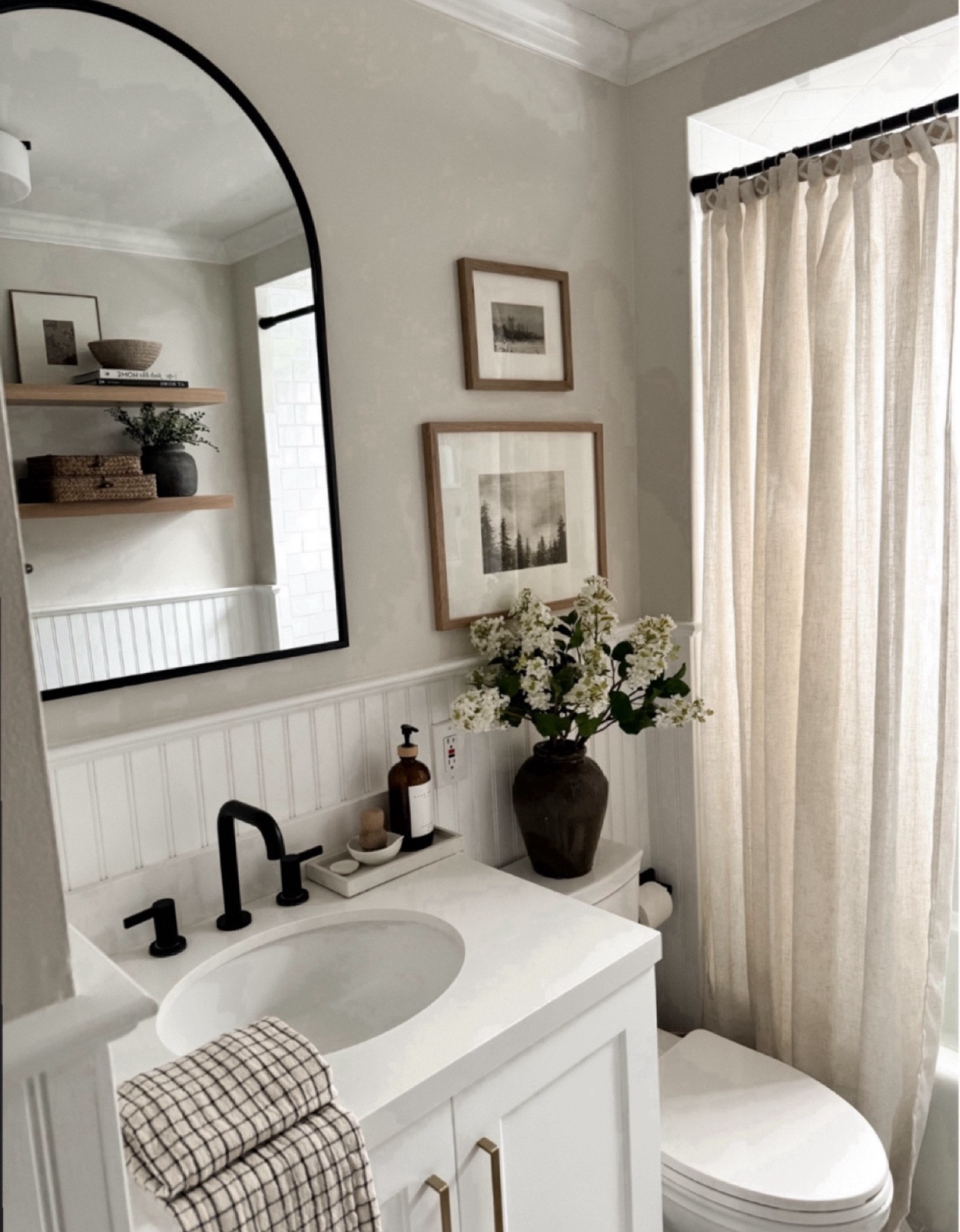 Bathroom, neutral bathroom, decor finds, shower curtain, vanity, bathroom mirror, wall art, spring finds, spring florals 

#LTKFindsUnder100 #LTKStyleTip #LTKHome