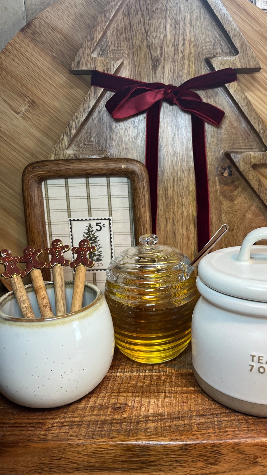 Hobby lobby gingerbread spoons 

#LTKFindsUnder50 #LTKHome #LTKSeasonal