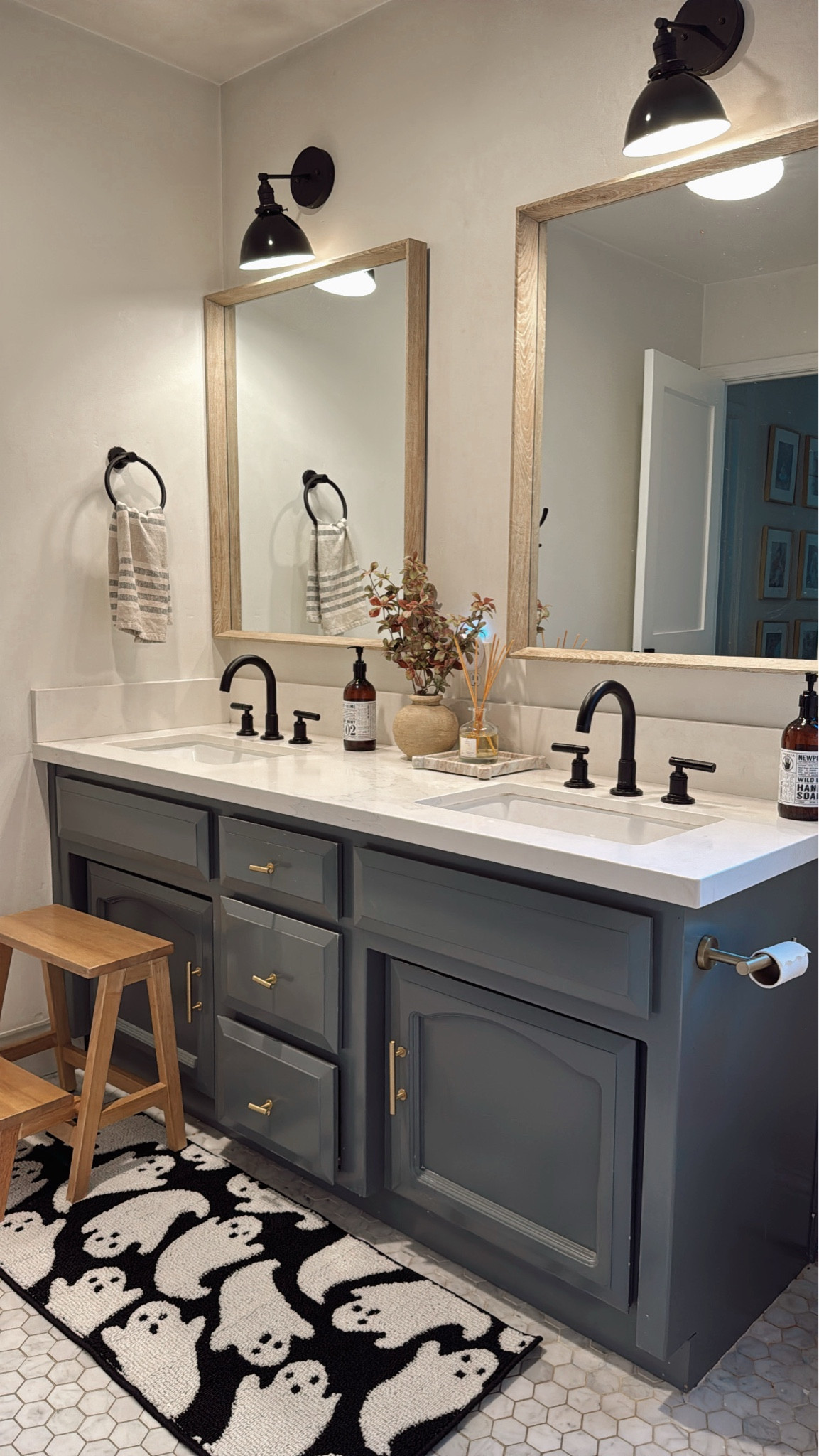 Fall home decor finds🍂 // linked similar because some are OOS or not linkable!

bathroom home decor, ghost rug, fall home decor, fall decor, fall home finds, Halloween sign, target pumpkins, amazon home decor, taper holders, battery powered candle lights, pumpkin figurines, Britt Horton, California

#LTKSeasonal #LTKFindsUnder100 #LTKHome