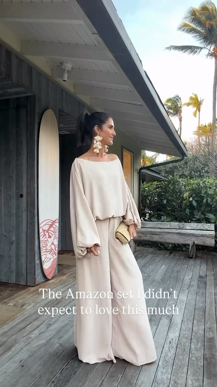 The Amazon set I didn’t expect to love this much 🙌🏼 I give it a 10/10! I’m just shy of 5-7” wearing the size small #stylinbyaylin #amazonset #amazonfind #matchingset

#LTKootd #LTKOver40 #LTKTravel