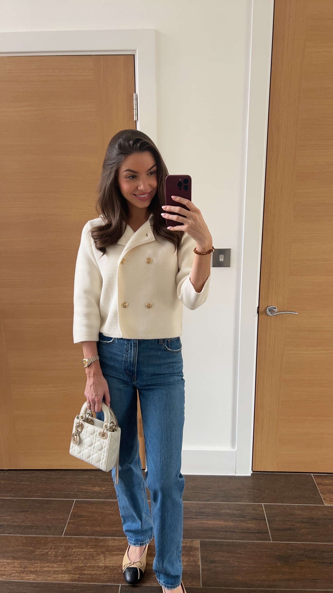 Love this Zara cardigan with these Abercrombie jeans for spring 🤍

#LTKuk #LTKspring #LTKeurope