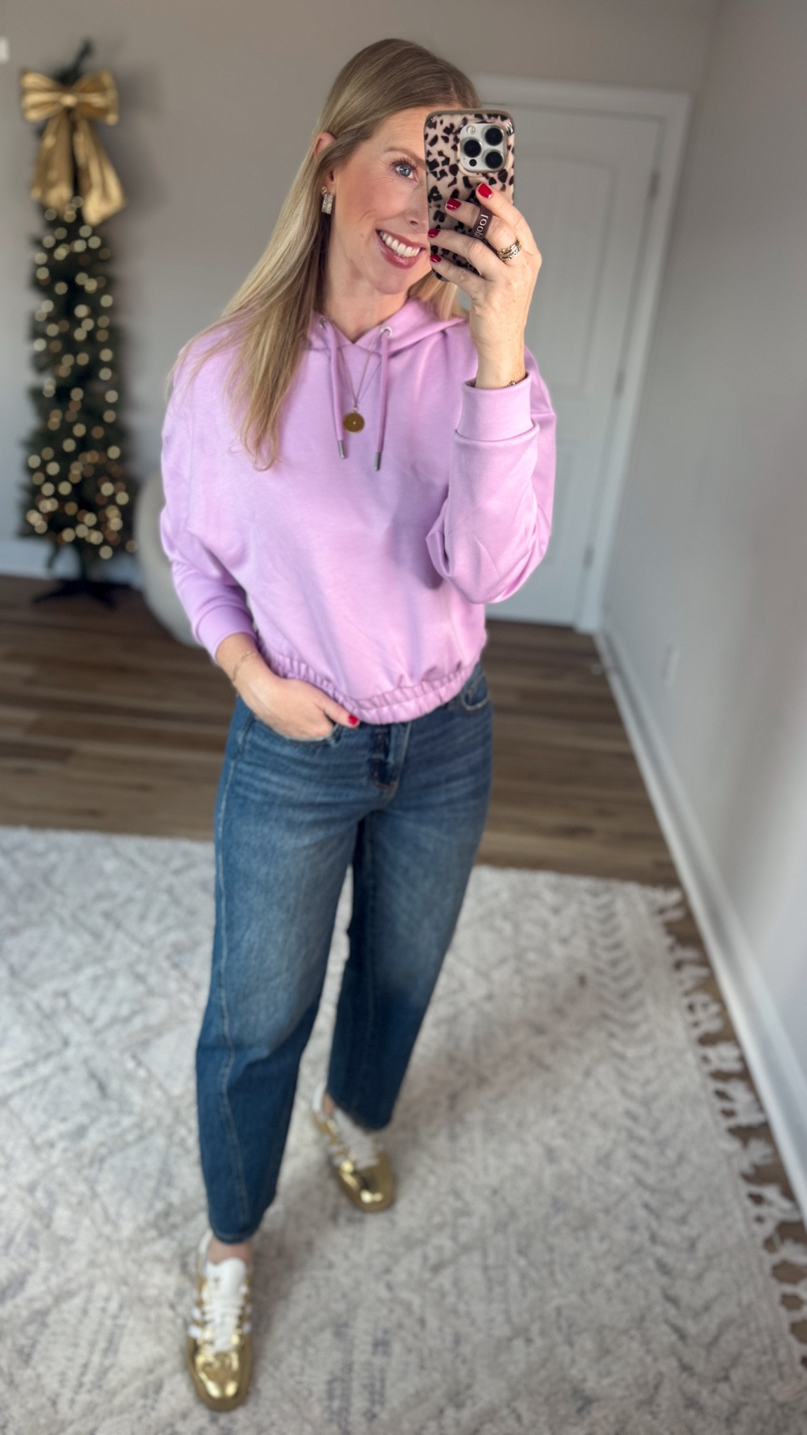 Daily try on, Walmart outfit, Walmart fashion, Walmart try on, scubaknit hoodie 

Small 

#LTKFindsUnder50 #LTKootd