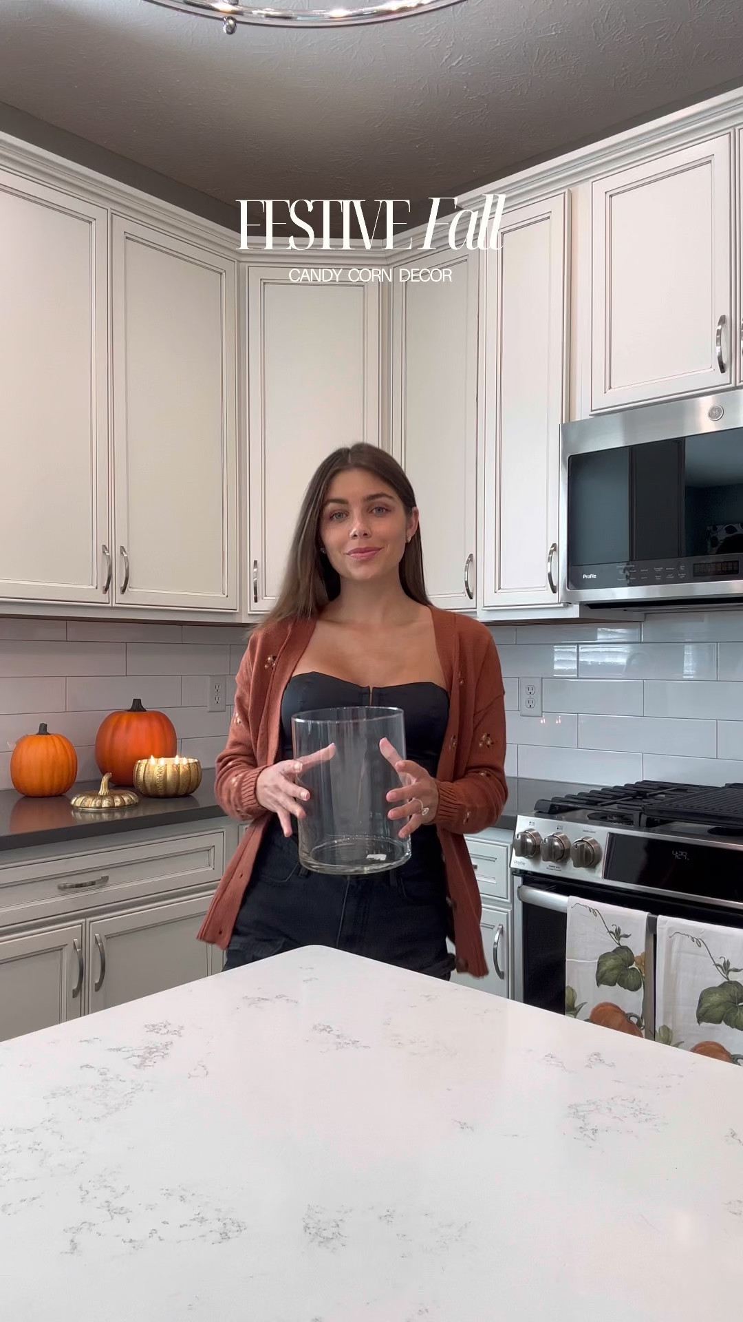 Fall decor // candy corn diy // fall leaf centerpiece // fall diy decoration 

#LTKparties #LTKstyletip #LTKSeasonal