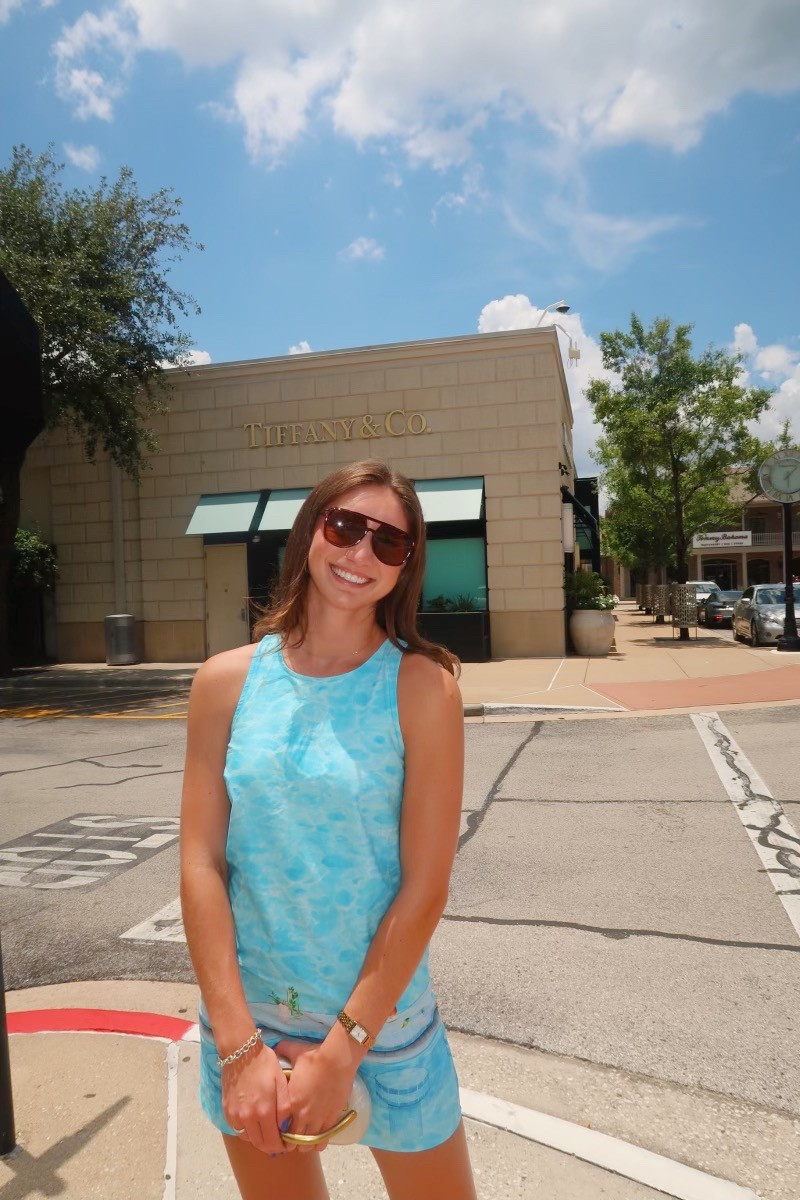 Sooo fun!!

#LTKStyleTip #LTKSeasonal #LTKFindsUnder100