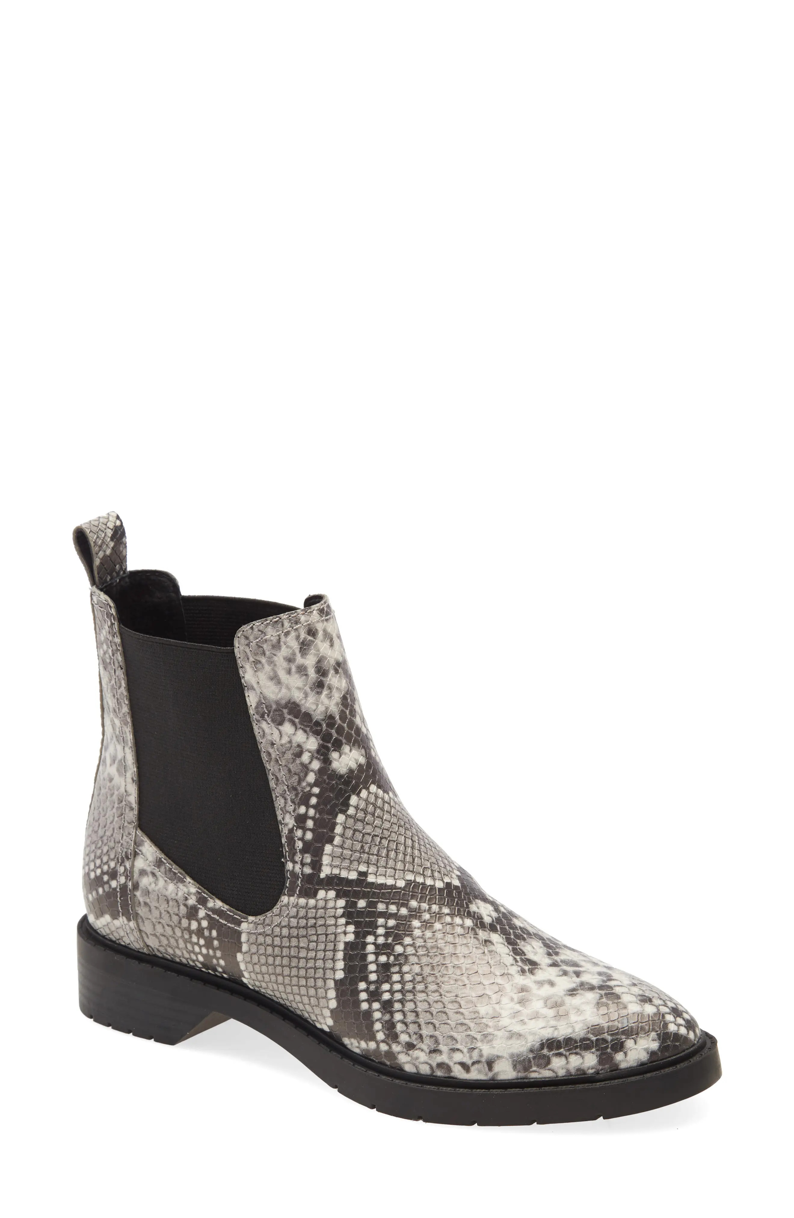 Women's Treasure & Bond Gabriella Chelsea Boot, Size 9 M - Black | Nordstrom