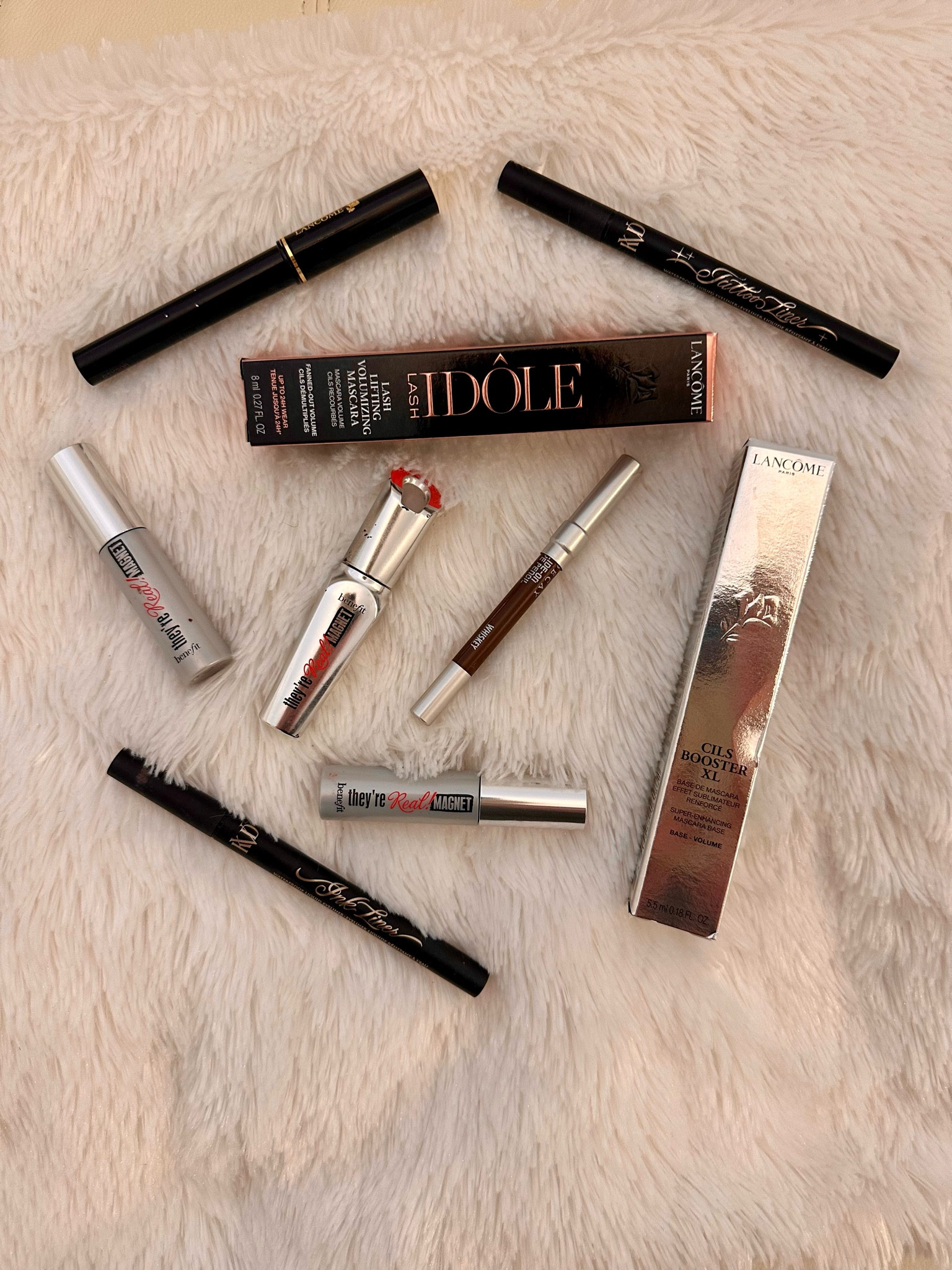 All eyes on this sale ending tonight ! Eyeliner, mascara, cat eyes , winged liner, lash thickener , liquid liner, mini mascara, travel size   

#LTKBeauty #LTKSaleAlert #LTKTravel