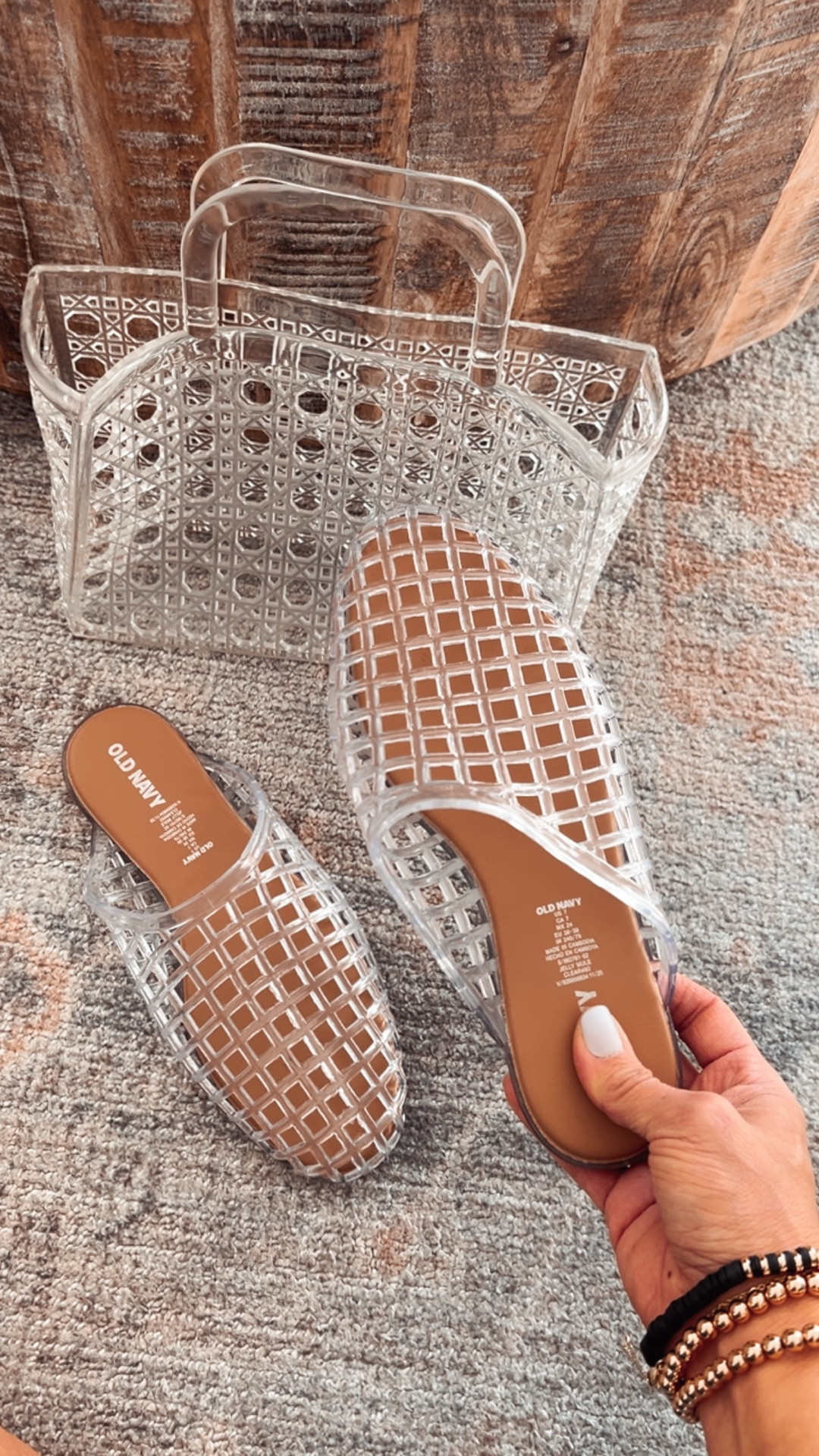 Jelly shoes and bags are everywhere this season! Grab these pieces on sale right now. Spring accessories, spring bags, jelly slides, jelly bags, spring style  #LTKSpringSale

#LTKSaleAlert #LTKSeasonal #LTKootd