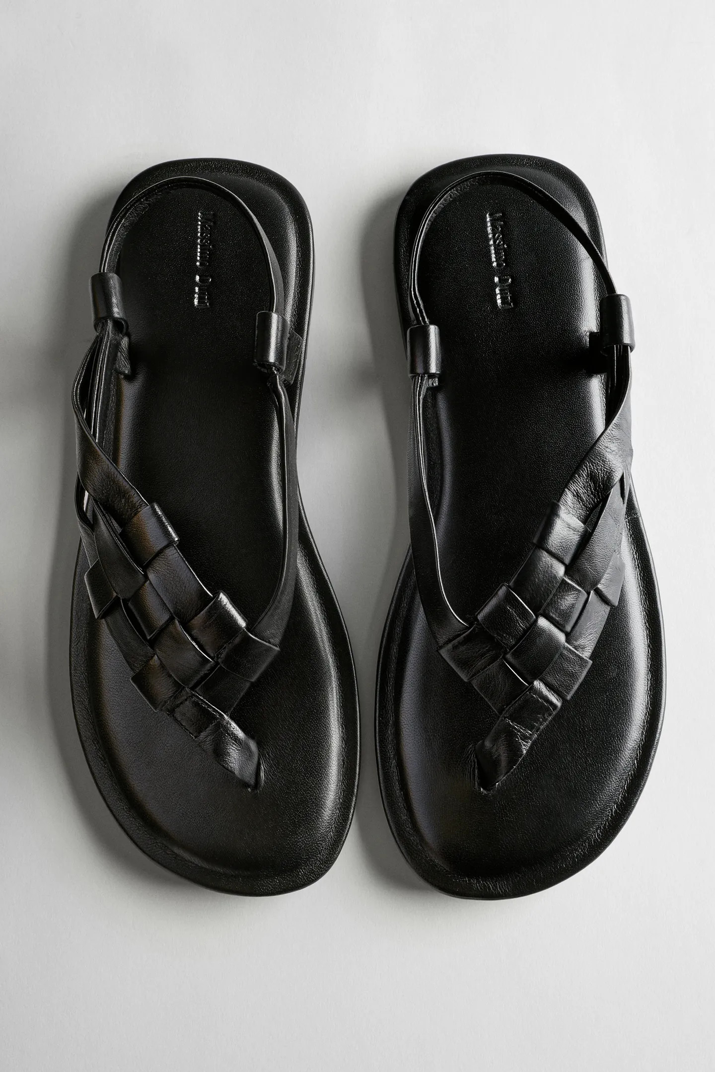 Flat woven leather sandals | Massimo Dutti UK