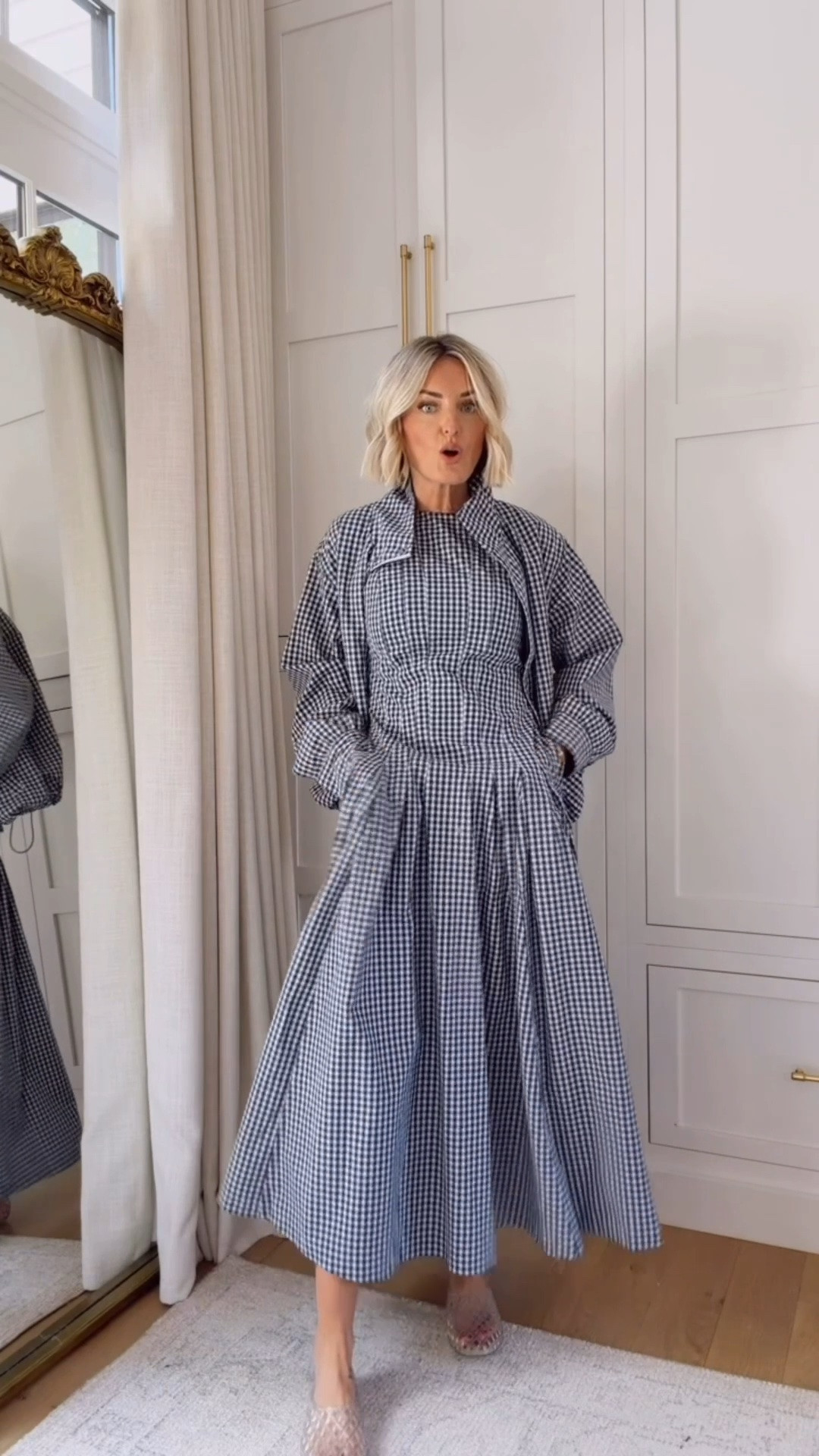 #AbercrombiePartner Loving the print on these pieces from @abercrombie ! Blue has definitely been a trending fall color this year! Wearing XS!

Loverly Grey, Abercrombie, matching set, blue jacket, fall dress, fall jacket

#LTKSeasonal