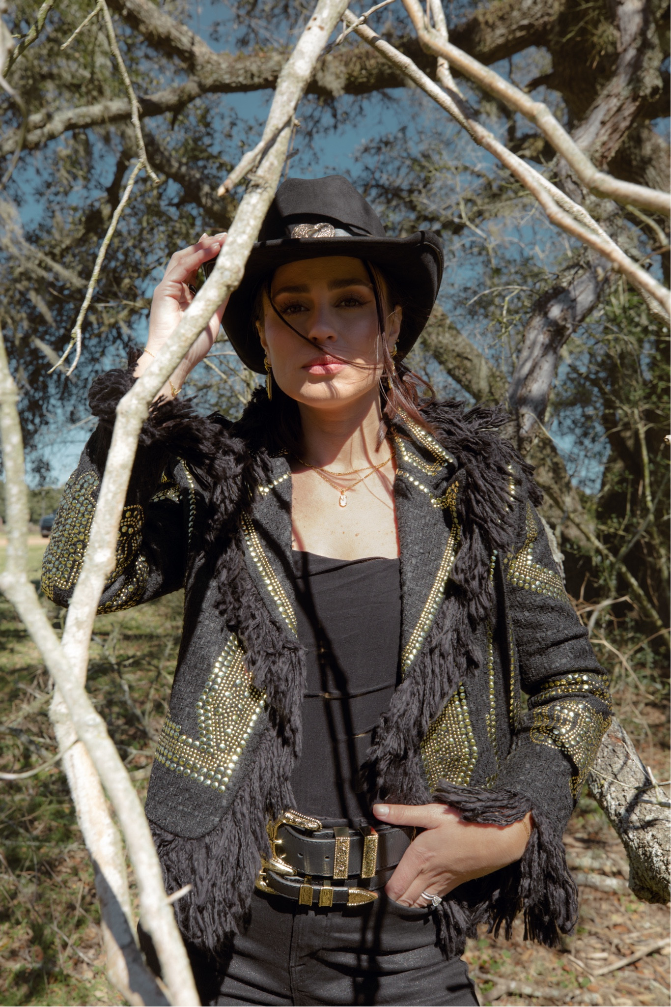 Kate hewko studden jacket // Kendra scott // western // rodeo // concert 

#LTKstyletip #LTKSeasonal