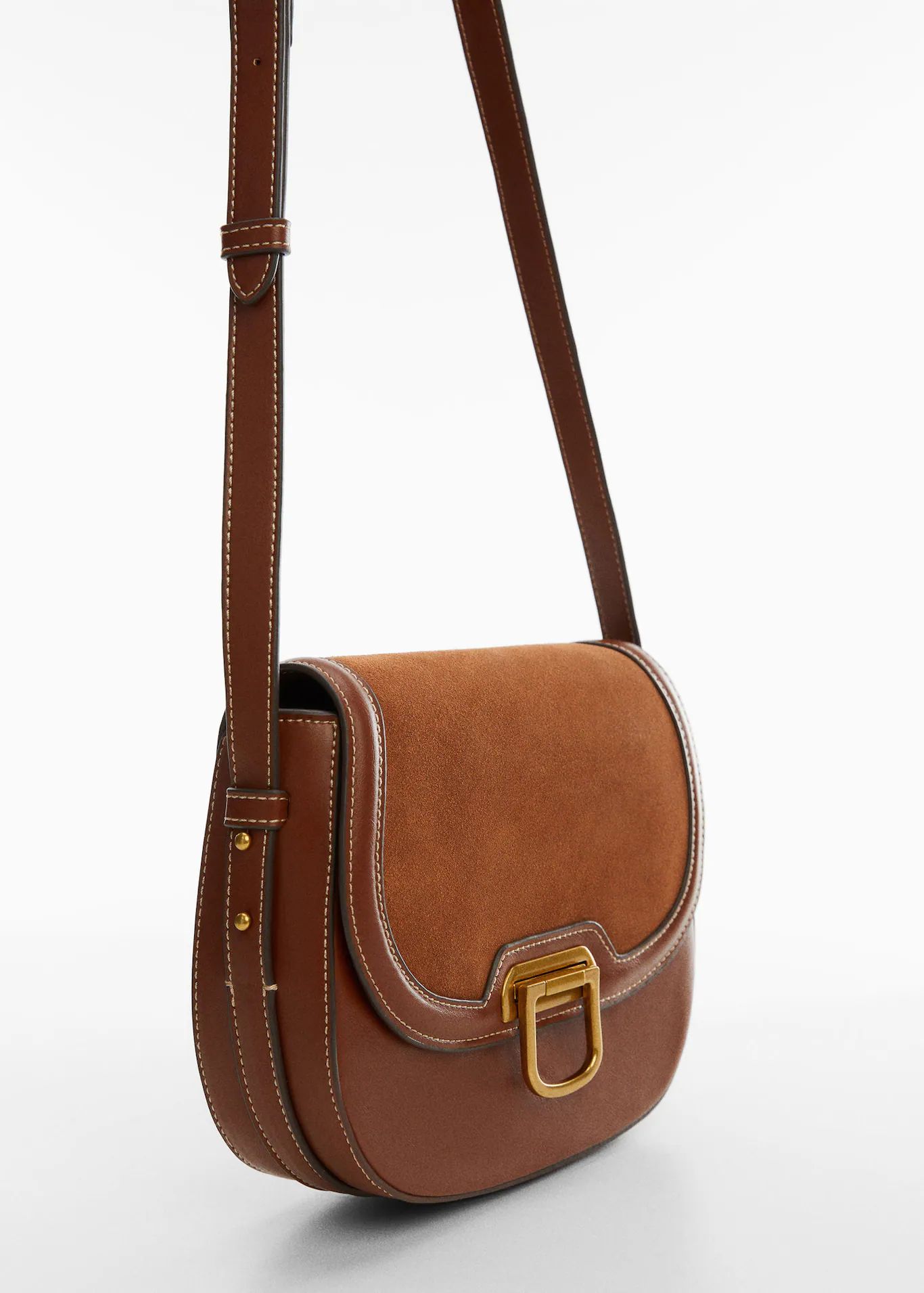 Adjustable shoulder strap buckle bag | MANGO (US)