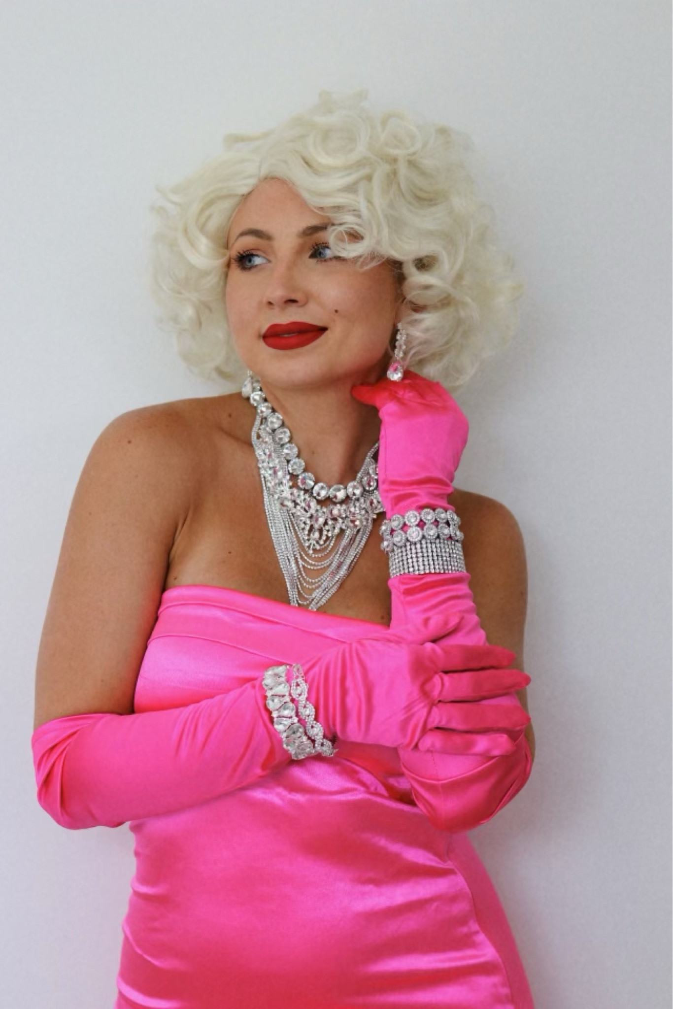 Amazon Halloween Costume #MarilynMonroe #costumeidea

#LTKHalloween #LTKSeasonal