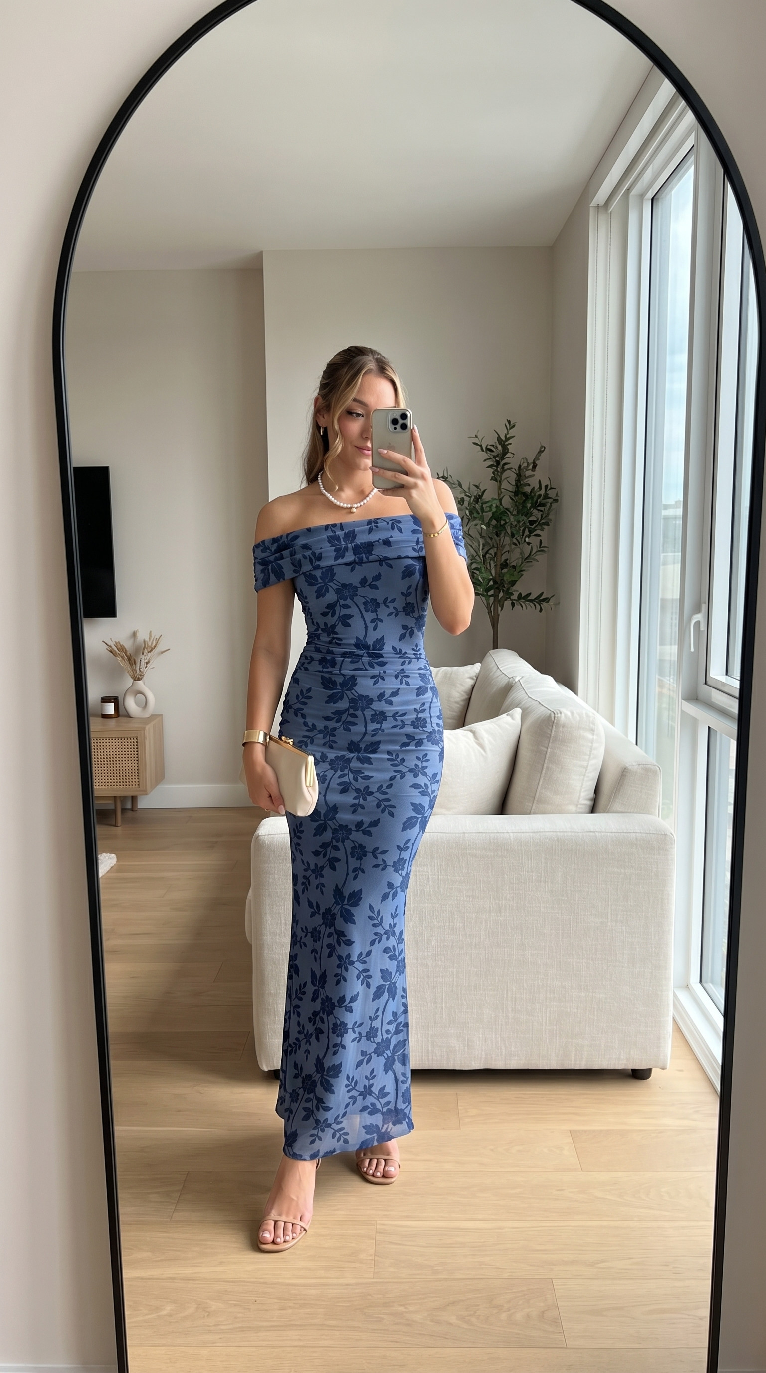 💙 Dusty Blue Off-the-Shoulder Floral Maxi

This dusty blue floral maxi is giving elegant garden wedding guest. 💙 The off-the-shoulder neckline paired with the subtle floral pattern makes it feel timeless, romantic, and incredibly expensive-looking. Perfect for garden weddings, winery venues, and formal summer celebrations.

✨ Linked here!

blue wedding guest dress, dusty blue dress, garden wedding guest dress, floral wedding guest dress, elegant wedding guest outfit, Amazon wedding guest dresses 

 #LTKWedding