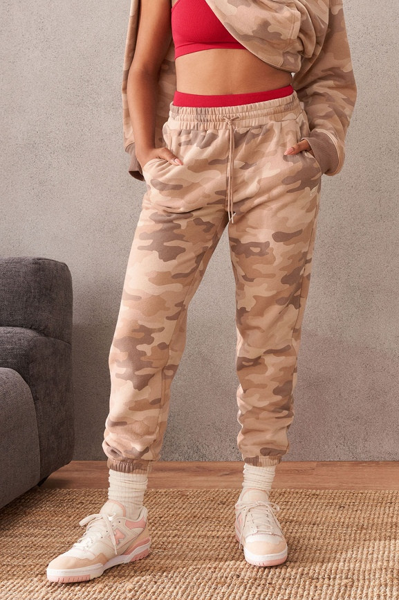 Forever Fleece Go-To Sweatpants | Fabletics - North America