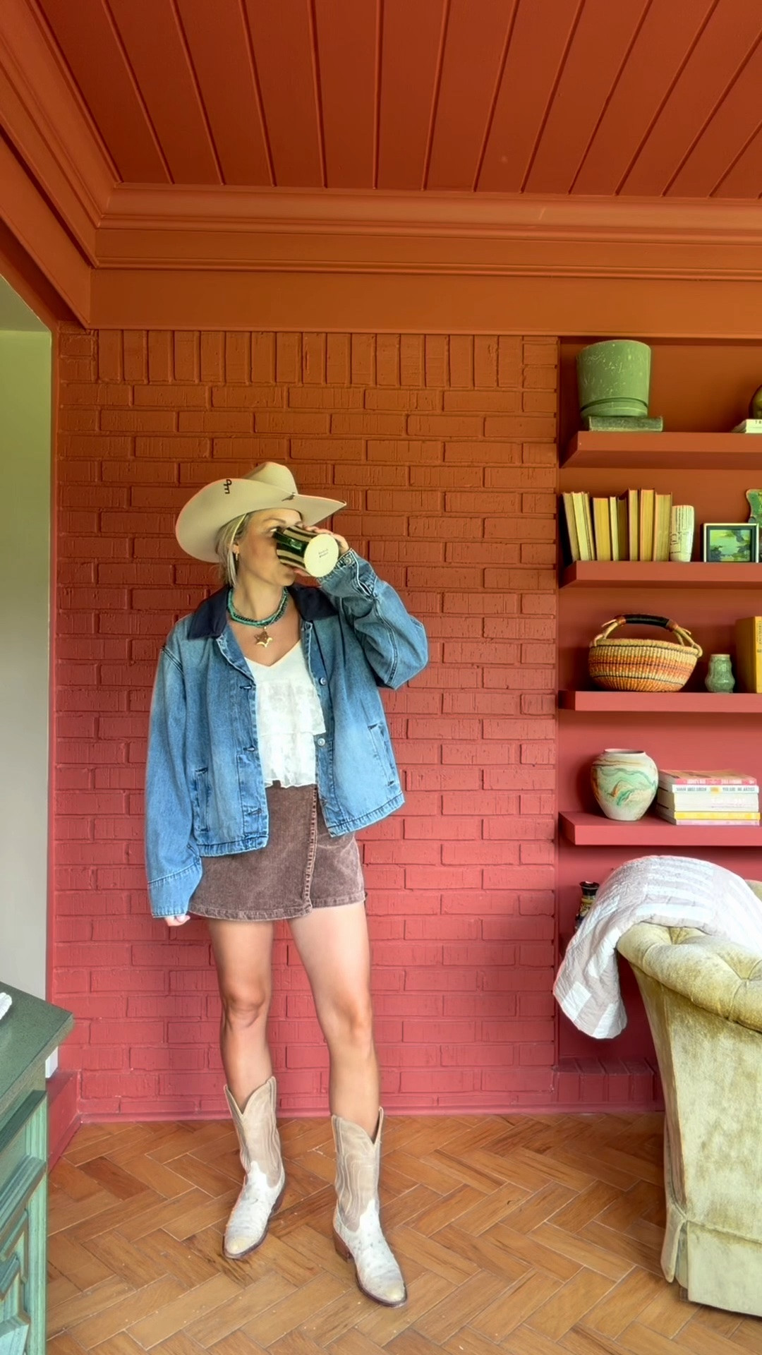 what i’m packing for montana + wyoming !!!