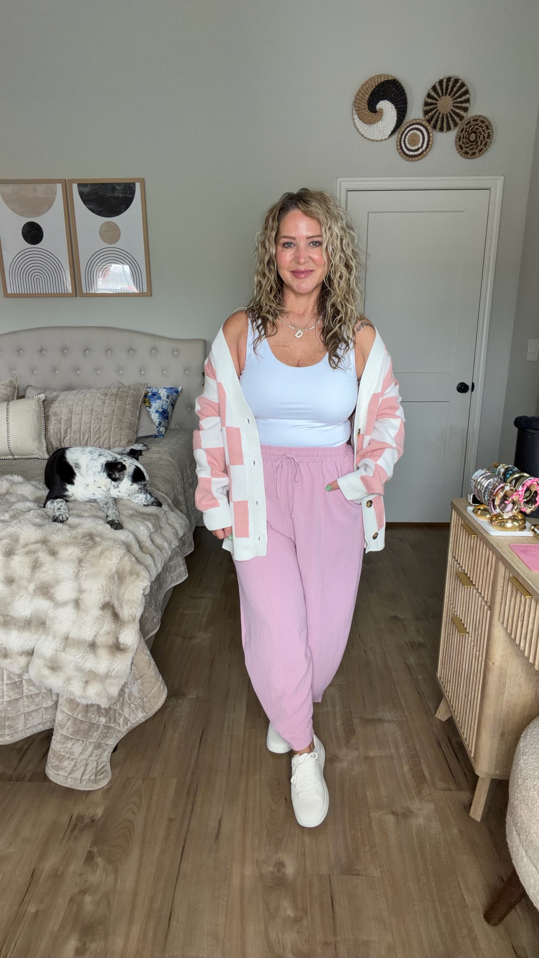 Size large tank and cardigan and size xl pants. Shoes tts 

#LTKMidsize #LTKPetite #LTKOver40