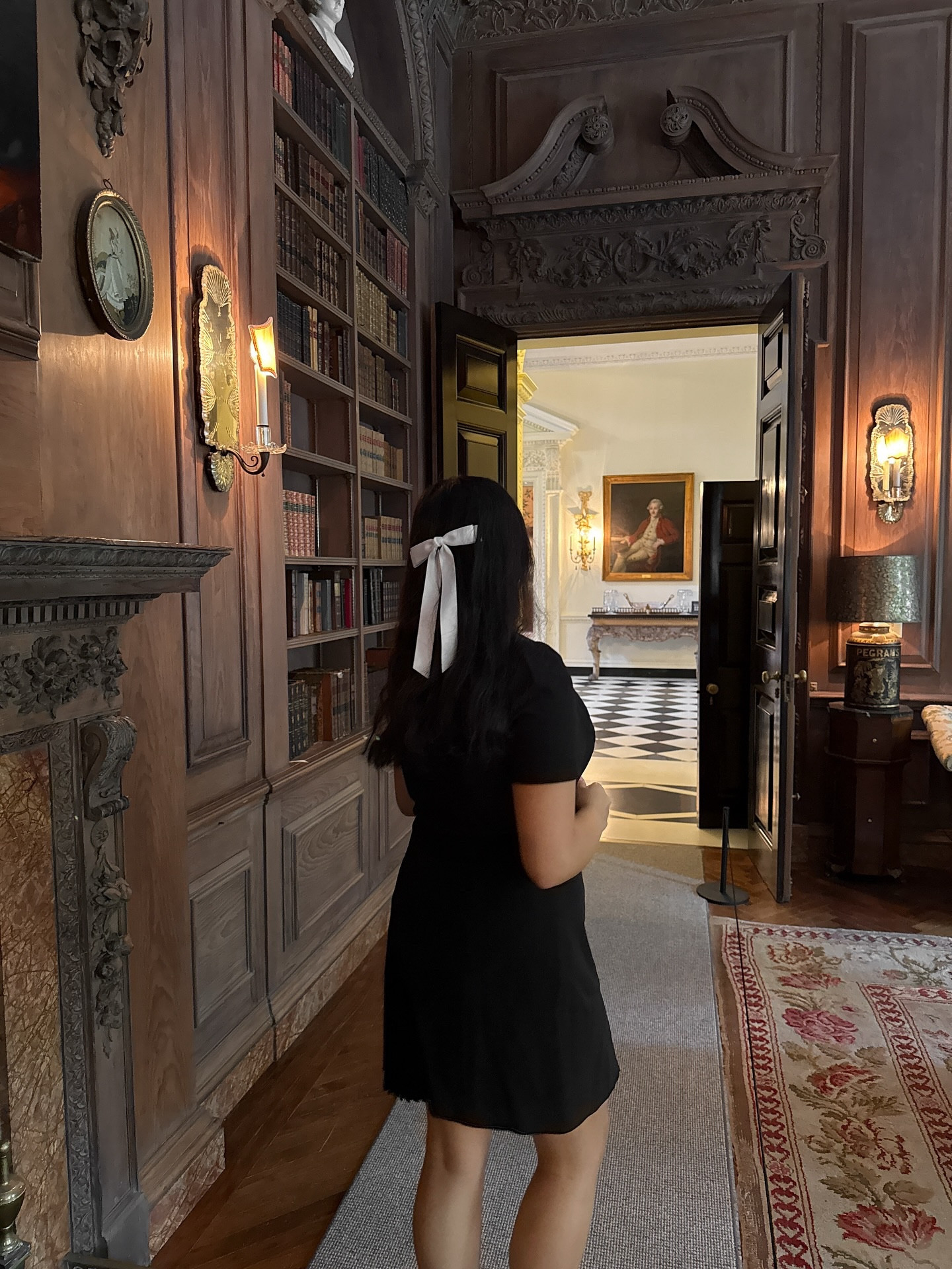 a little black dress moment @dressthepopulation 🖤

#lbd #fall #fallootd #preppy #academia #softgirl #aesthetic