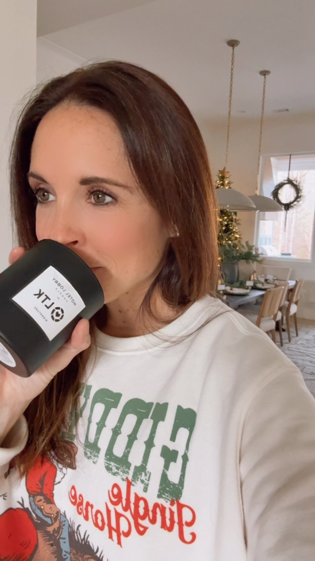 Absolutely loving the smell of this Hotel Lonby candle… It also reminds me of this Soho Purs scent! Thank you LTK for this candle 🤍🎁

#LTKHoliday #LTKHome #LTKGiftGuide