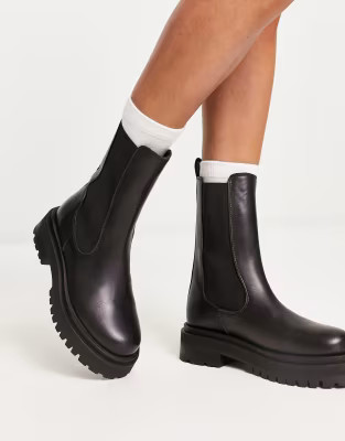 & Other Stories leather pull on chunky boots in black | ASOS (Global)