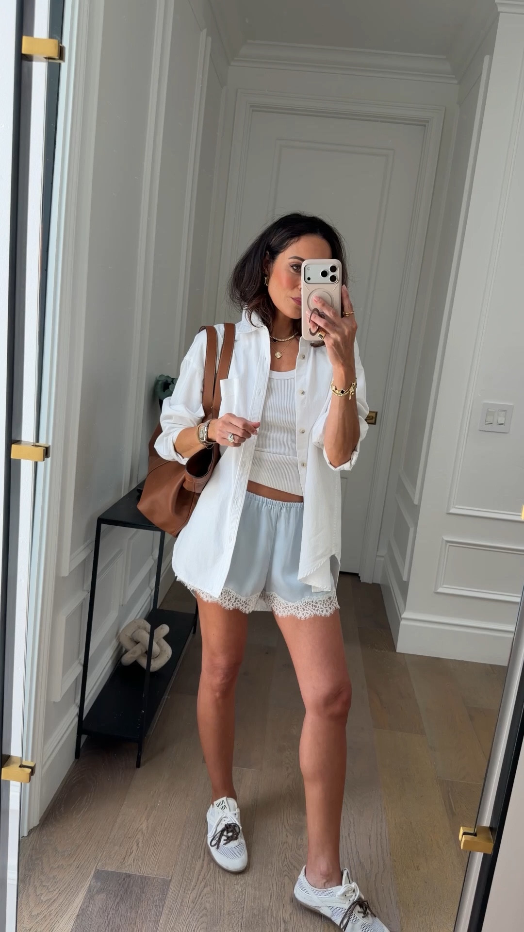 The spring to summer classic essentials to add to your closet!  @Aritzia  #Ad #AritziaPartner #Paidlink 

#LTKOver40 #LTKSeasonal