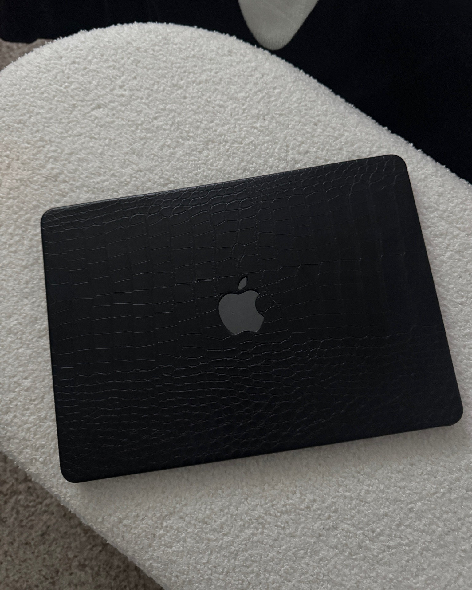 Crocodile Leather Hard Shell Case for MacBook Air 

#LTKStyleTip #LTKWorkwear #LTKFindsUnder50