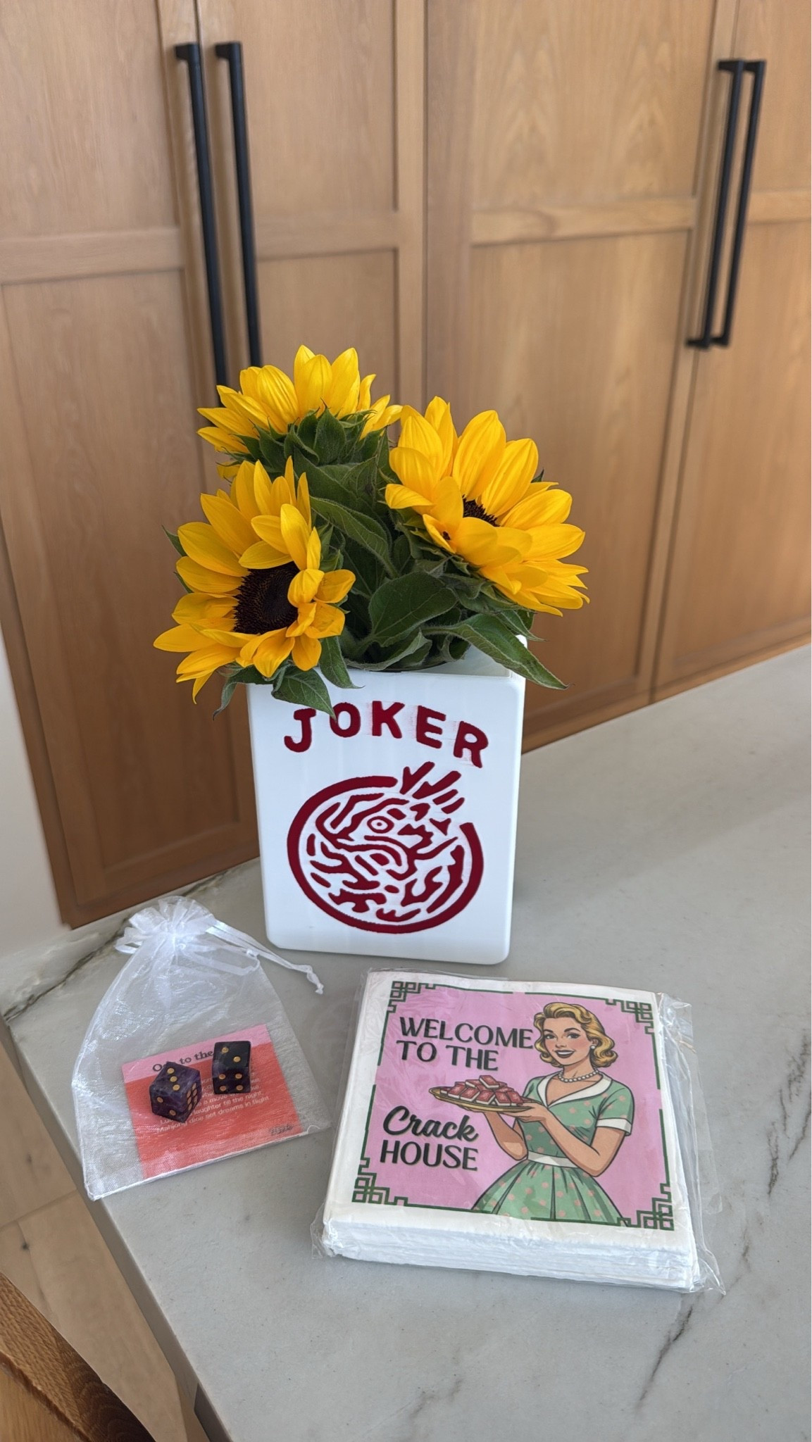 This one is for the mahj girlies 👵🏻 etsy has the best gifts!!