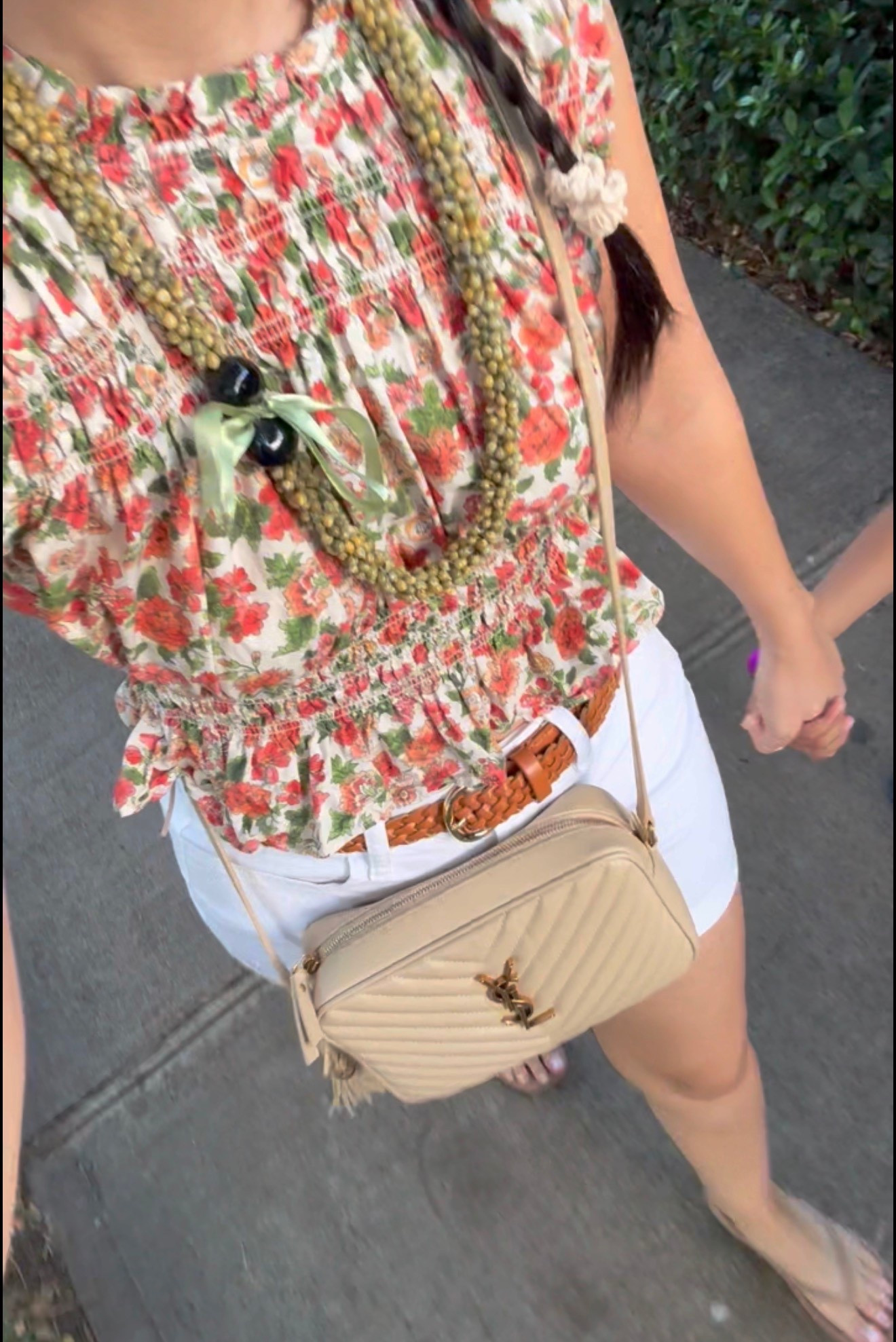 Shorts and sandals

Outfit of the night! Top is older from Dôen and no longer available 

#LTKFindsUnder100 #LTKHome #LTKFindsUnder50