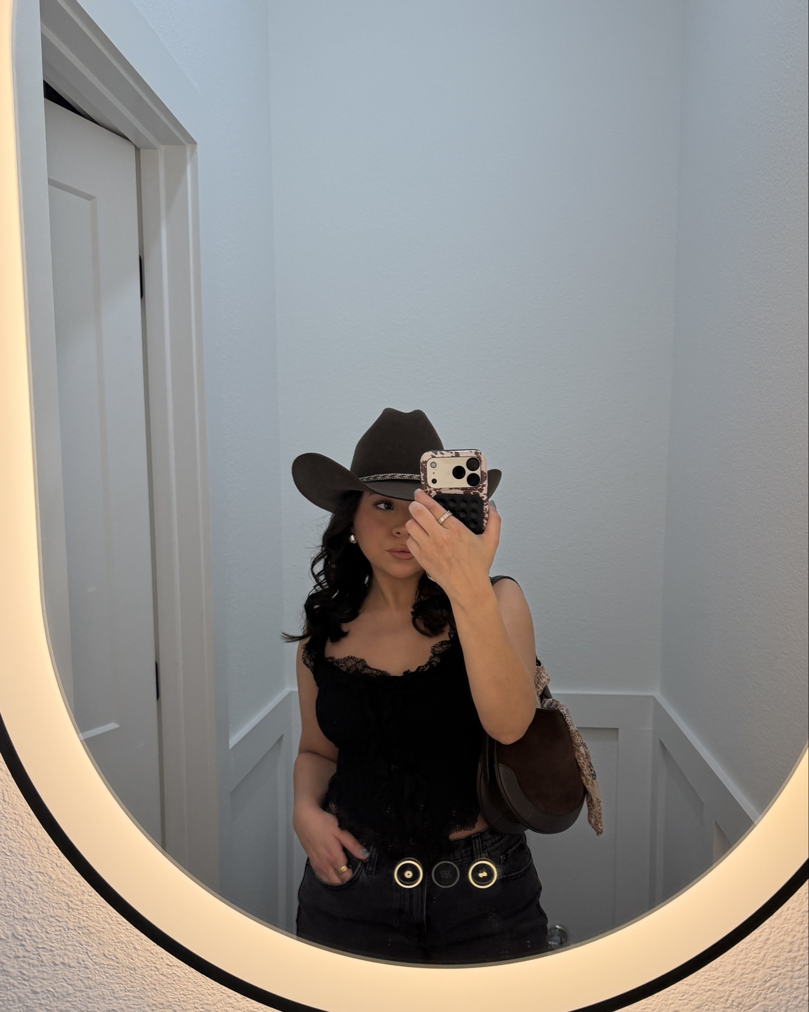 Rodeo outfit 
Tank: small
Jeans: 26 short 
Brown suede bag

#LTKootd #LTKSaleAlert #LTKgrwm