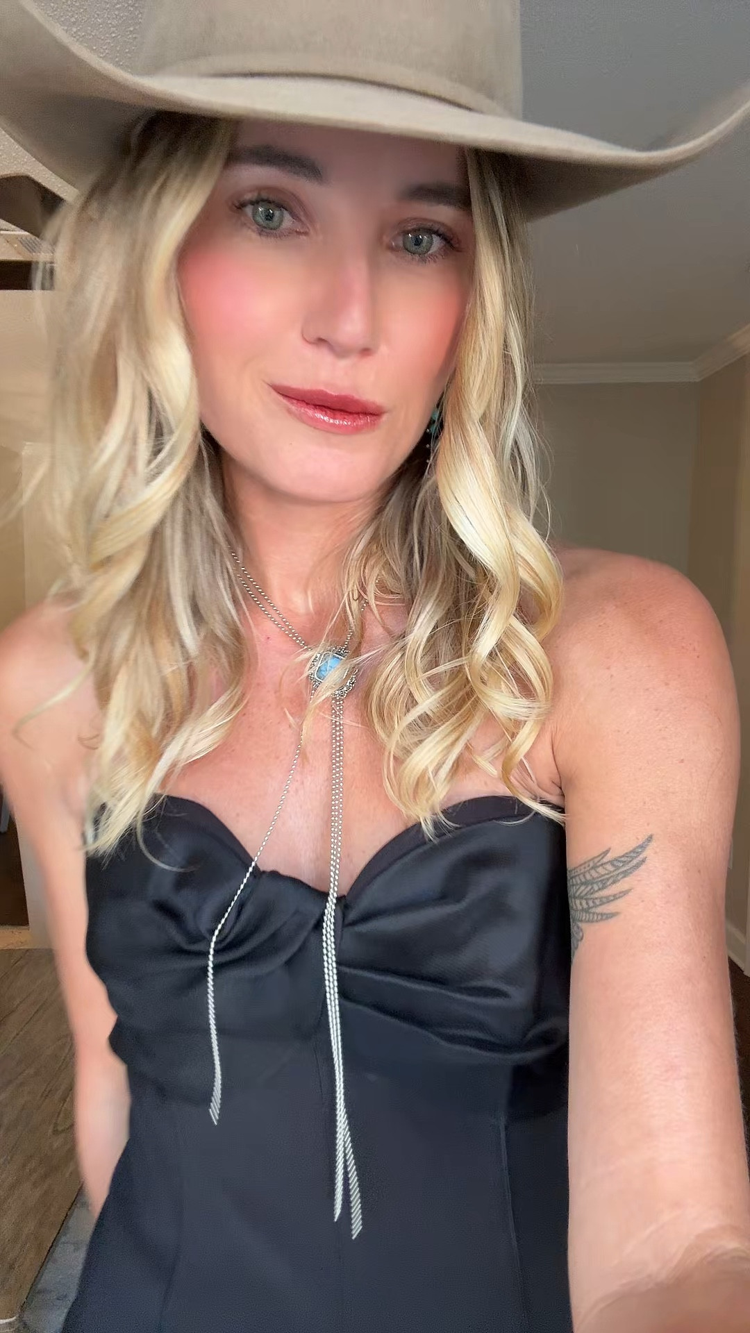 Lainey Wilson for Halloween because she is so stunning! Rocking one of her jumpsuits from the ACM awards! Linked one similar 

#LTKSeasonal #LTKSaleAlert #LTKHoliday