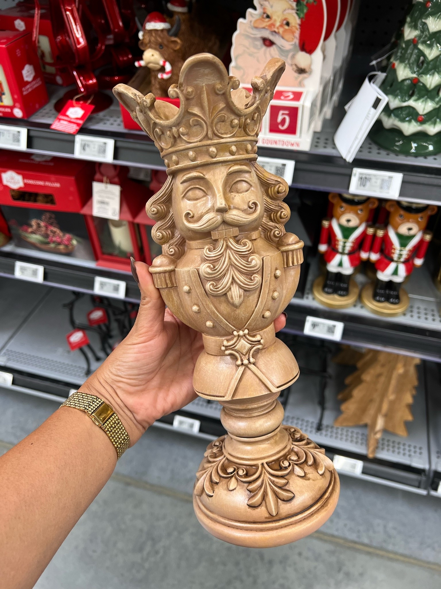 A few favorites from Walmart’s Christmas collection! 

Walmart finds, Walmart home, holiday decor, Christmas decor

#LTKHome #LTKSeasonal