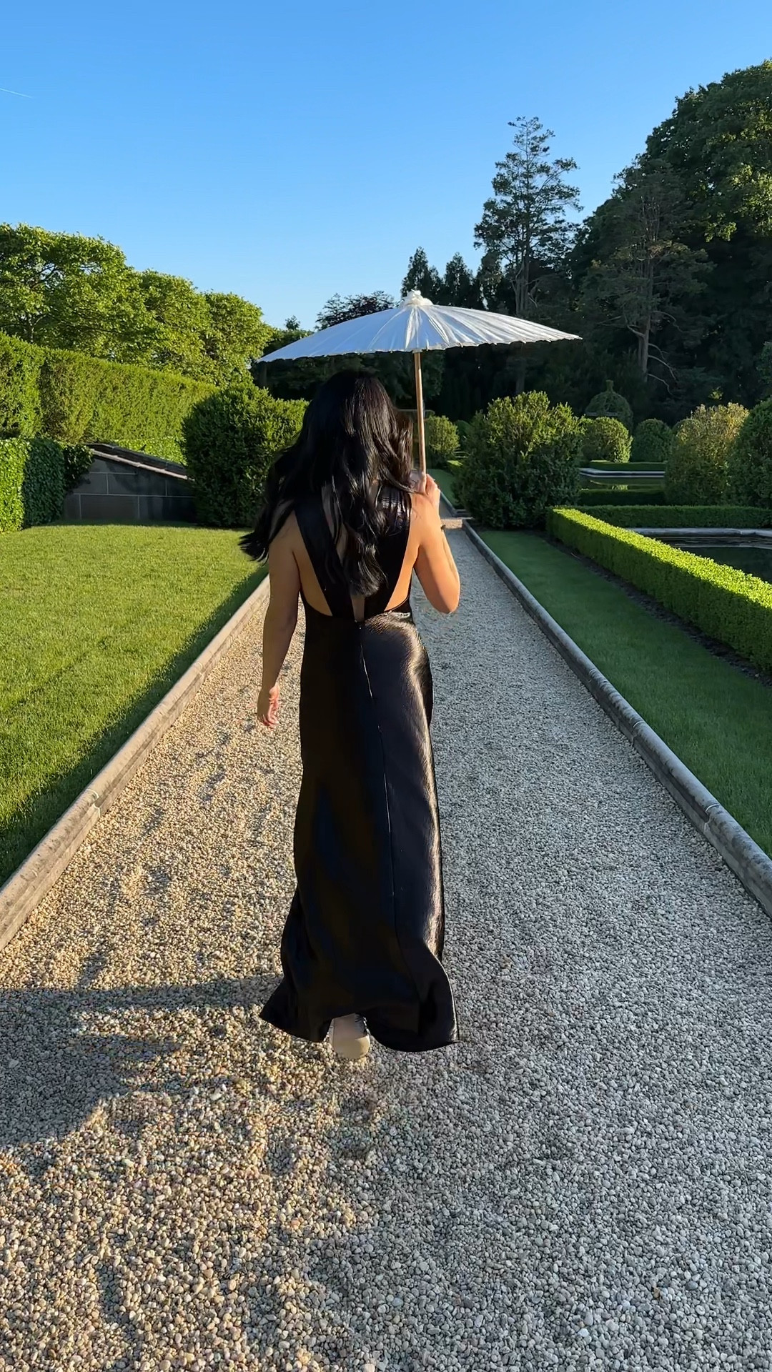 In love with the back of this dress perfect for a black tie garden wedding. 

#LTKStyleTip #LTKWedding