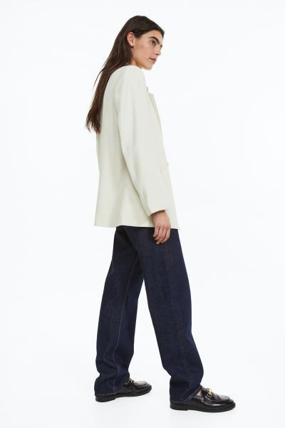 Double-breasted blazer | H&M (UK, MY, IN, SG, PH, TW, HK)