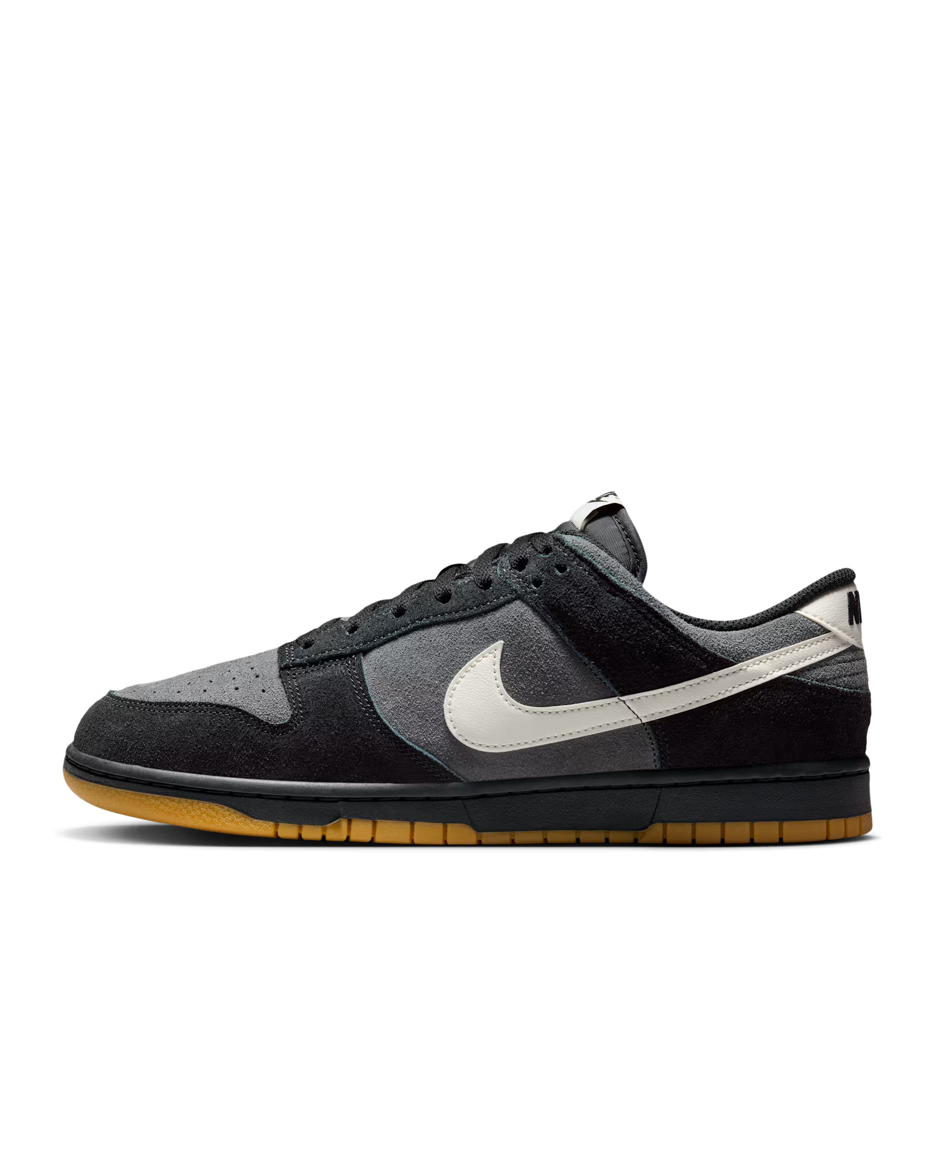 Nike Dunk Low Retro SE Men's Shoes | Nike (US)