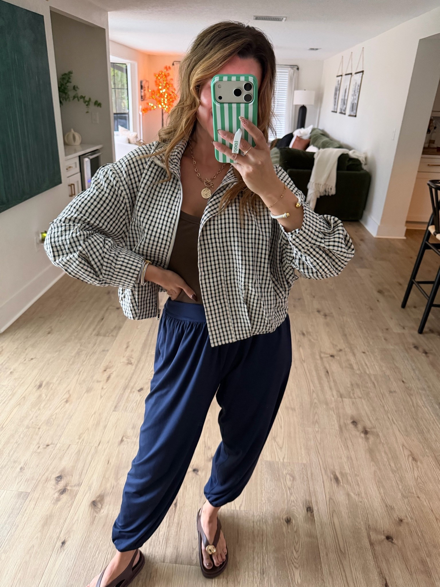 Zara look for LESS 👀 The sold-out jacket has an Amazon twin for just $38! Such a good lightweight layer for fall + I love it styled with comfy joggers. 🤎

#LTKootd #LTKgrwm #LTKmomlife