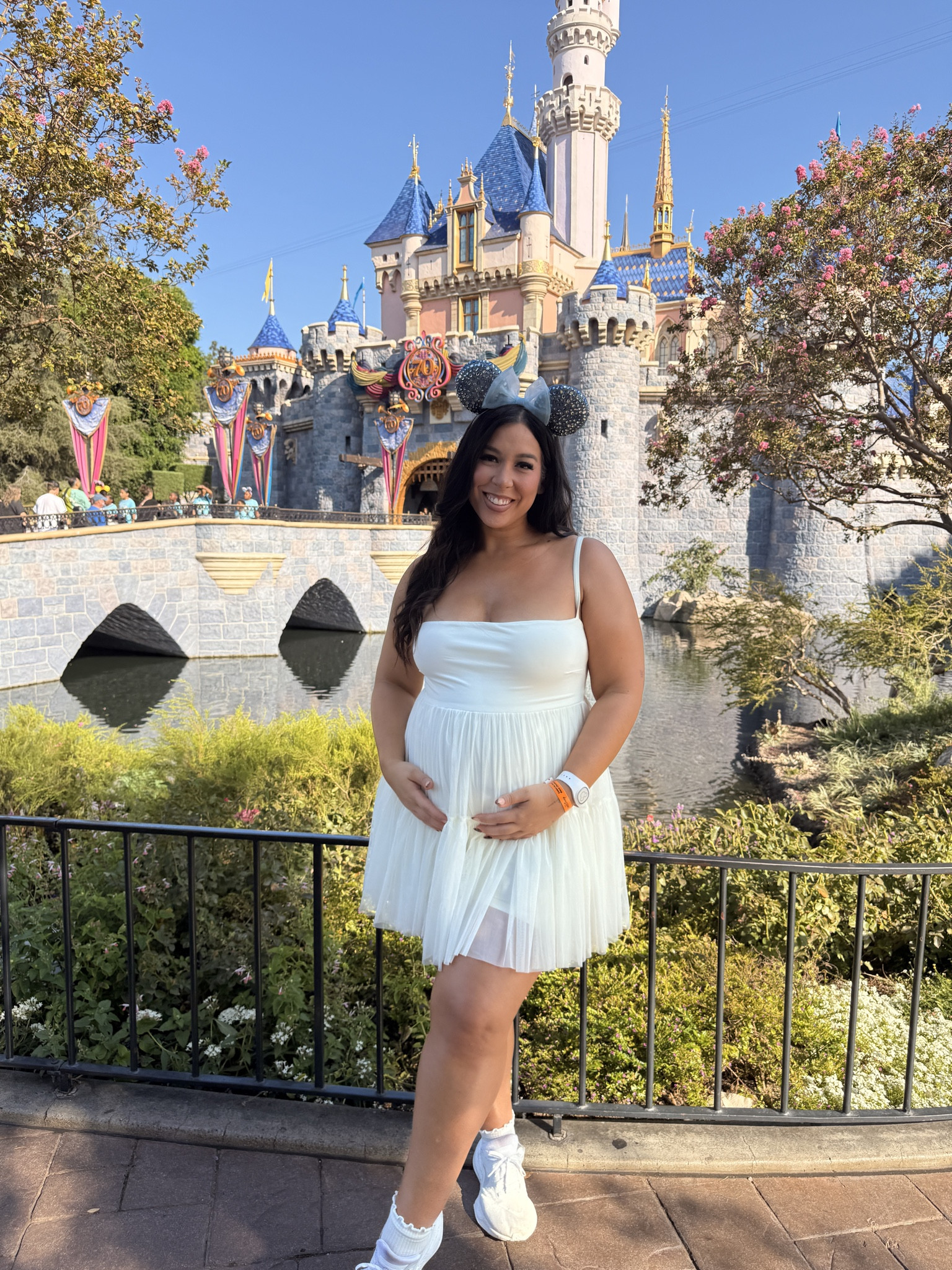 Midsize Disney outfit!
-
-
-
Active outfit, active dress, athleisure outfit