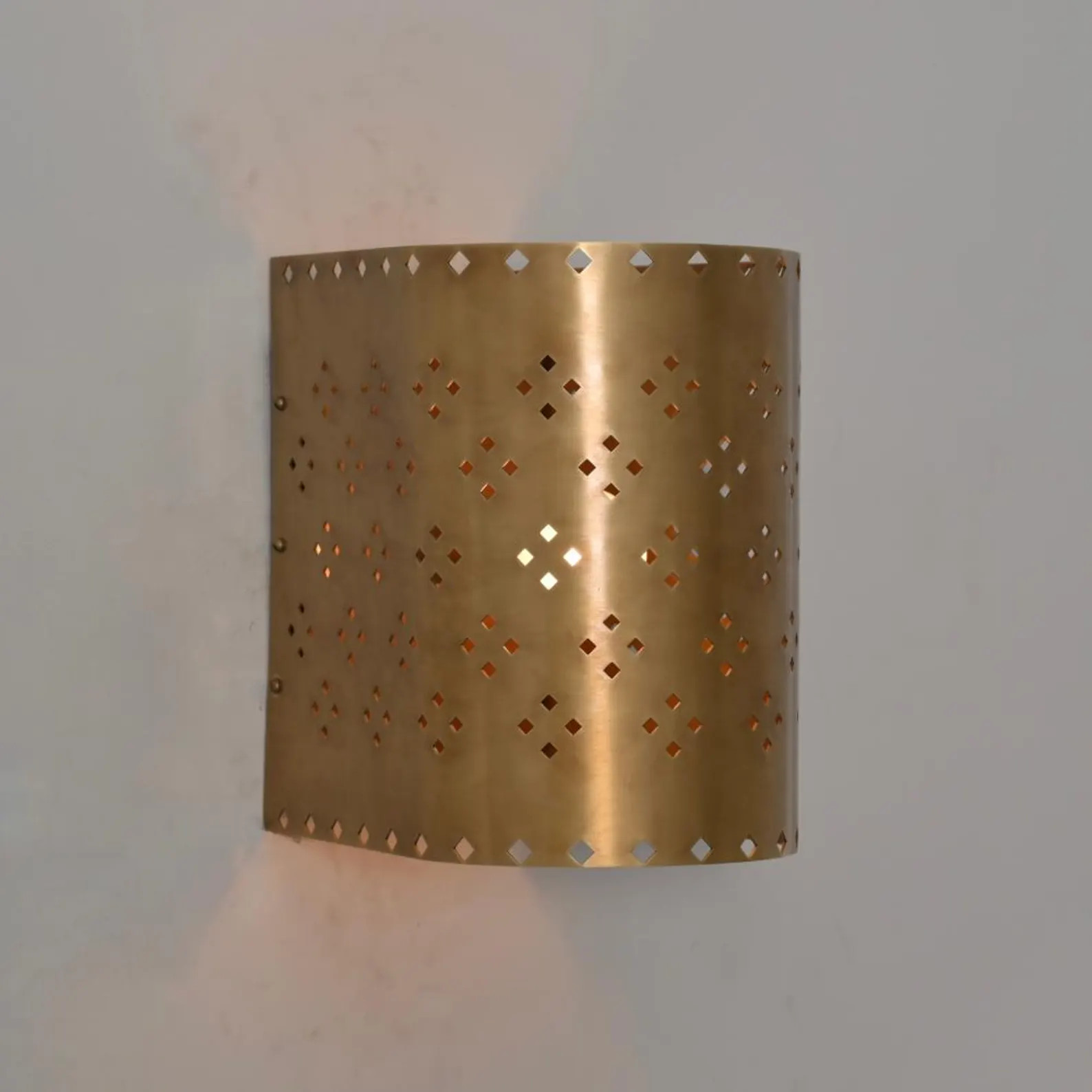 Perforated Brass Sconce Cylindrical Diamond Cut Shade Wall Lamp - Etsy | Etsy (Global)
