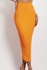 Crystal Ribbed Midaxi Skirt - Orange | MESHKI US