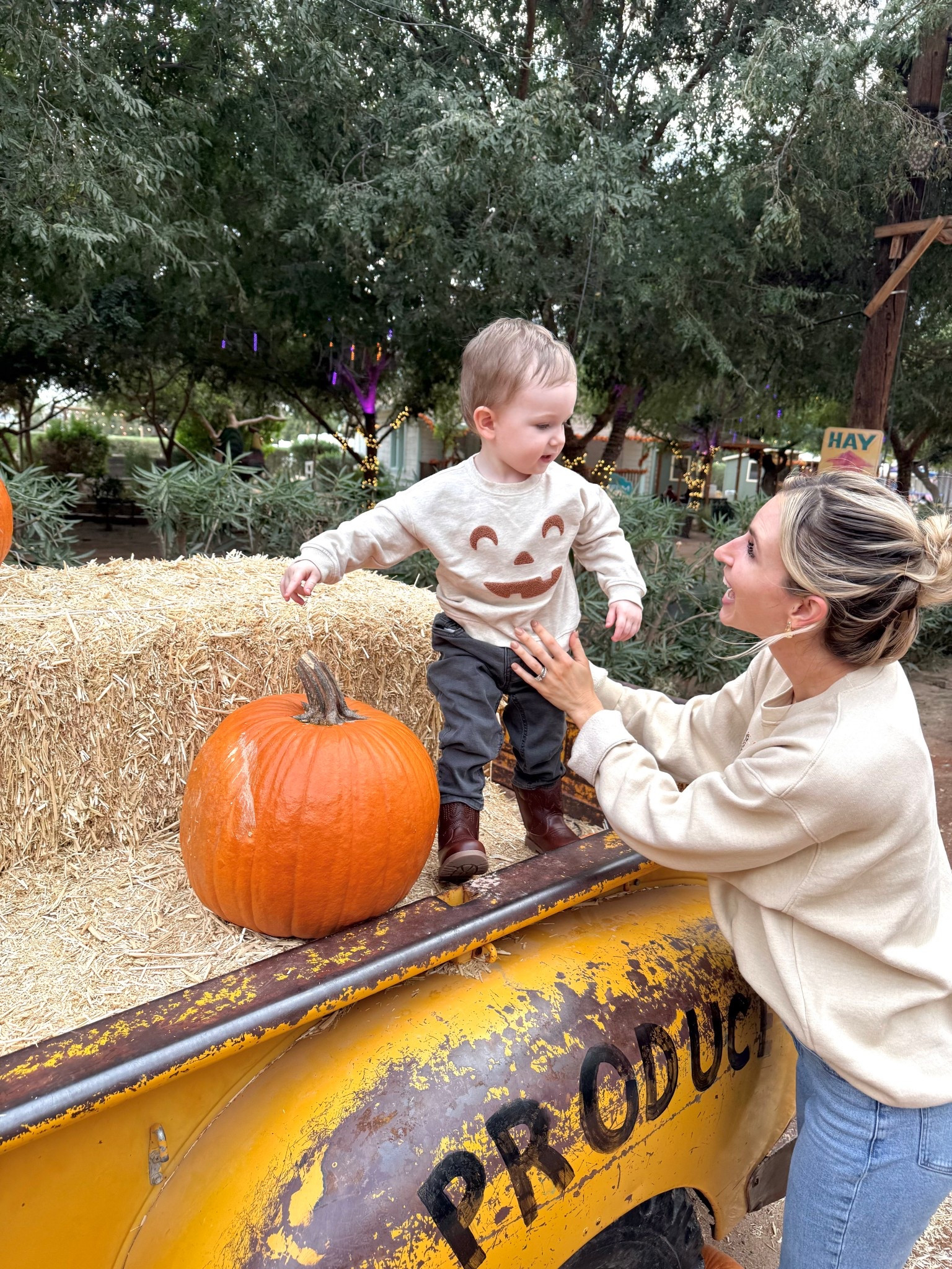 Pumpkin season 🎃
Carters sale #sale

#LTKFindsUnder50 #LTKHalloween #LTKBaby